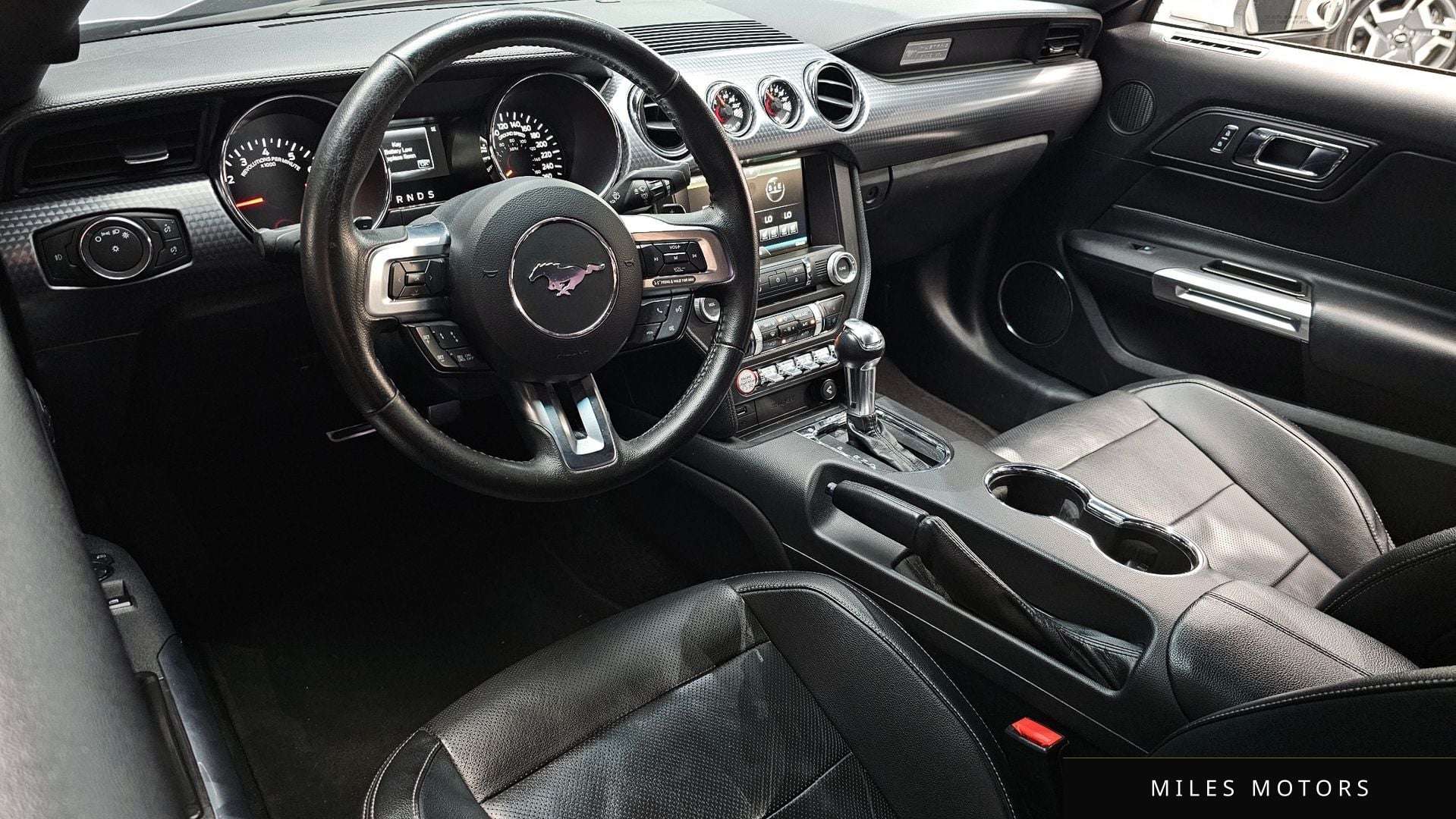 Ford Mustang 2015 — миниатюра 7