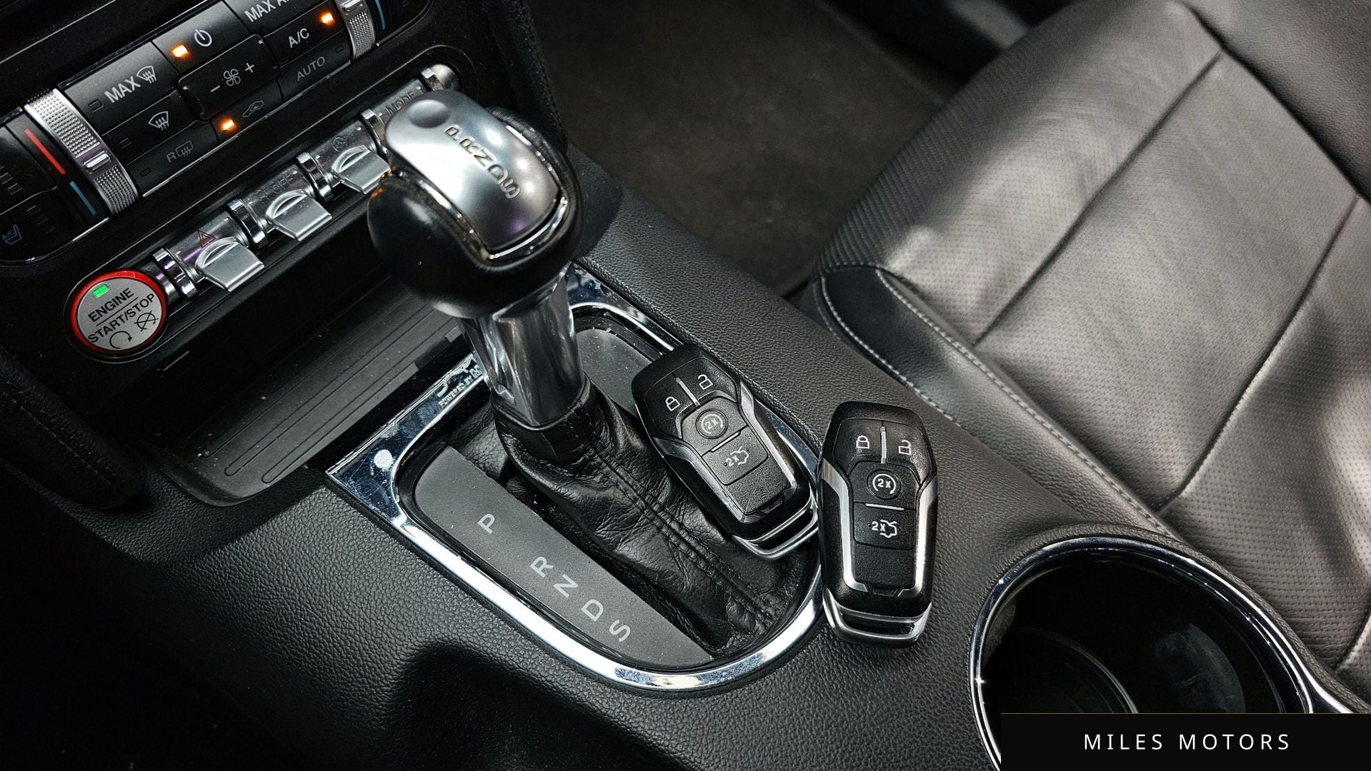 Ford Mustang 2015 — миниатюра 9