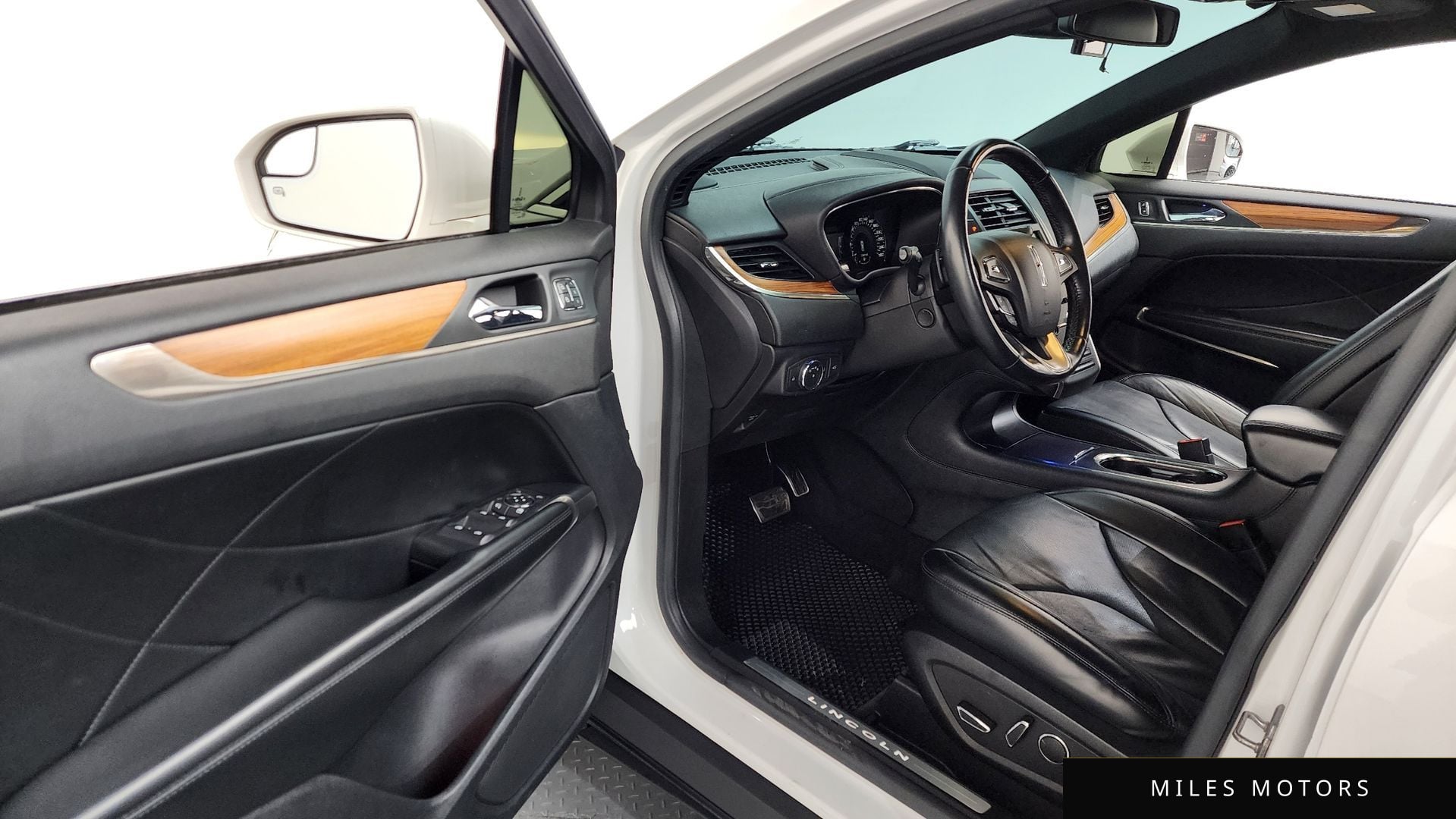 Lincoln MKC 2015 — миниатюра 10