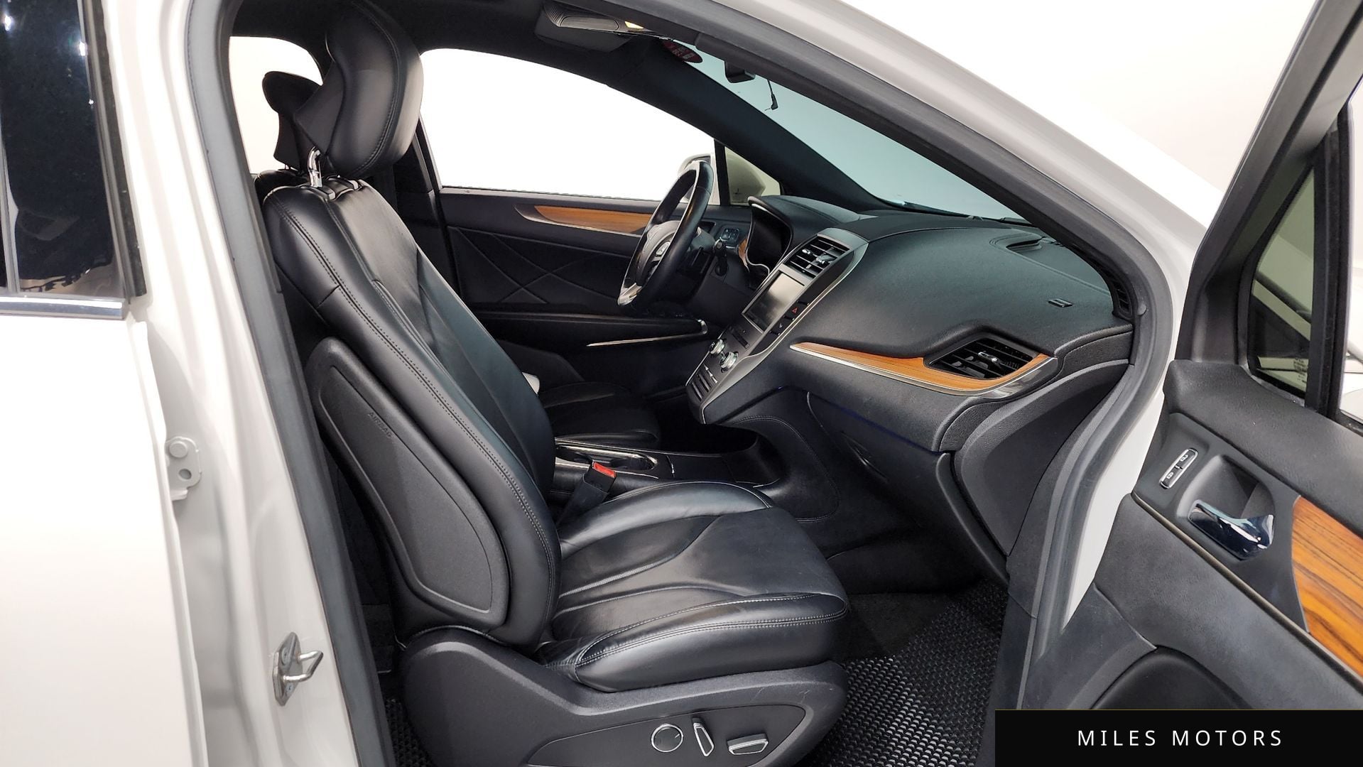 Lincoln MKC 2015 — миниатюра 11