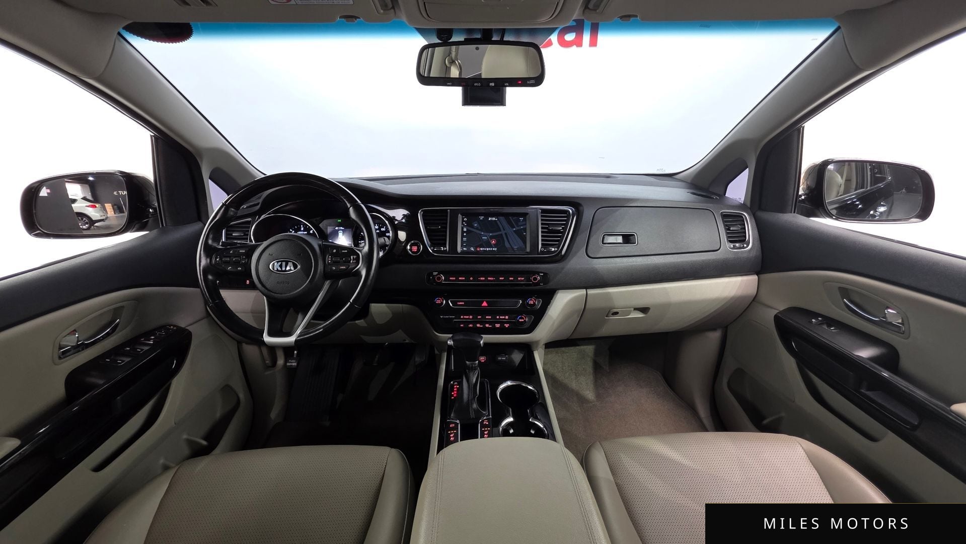 Kia Canival 2019 — миниатюра 7
