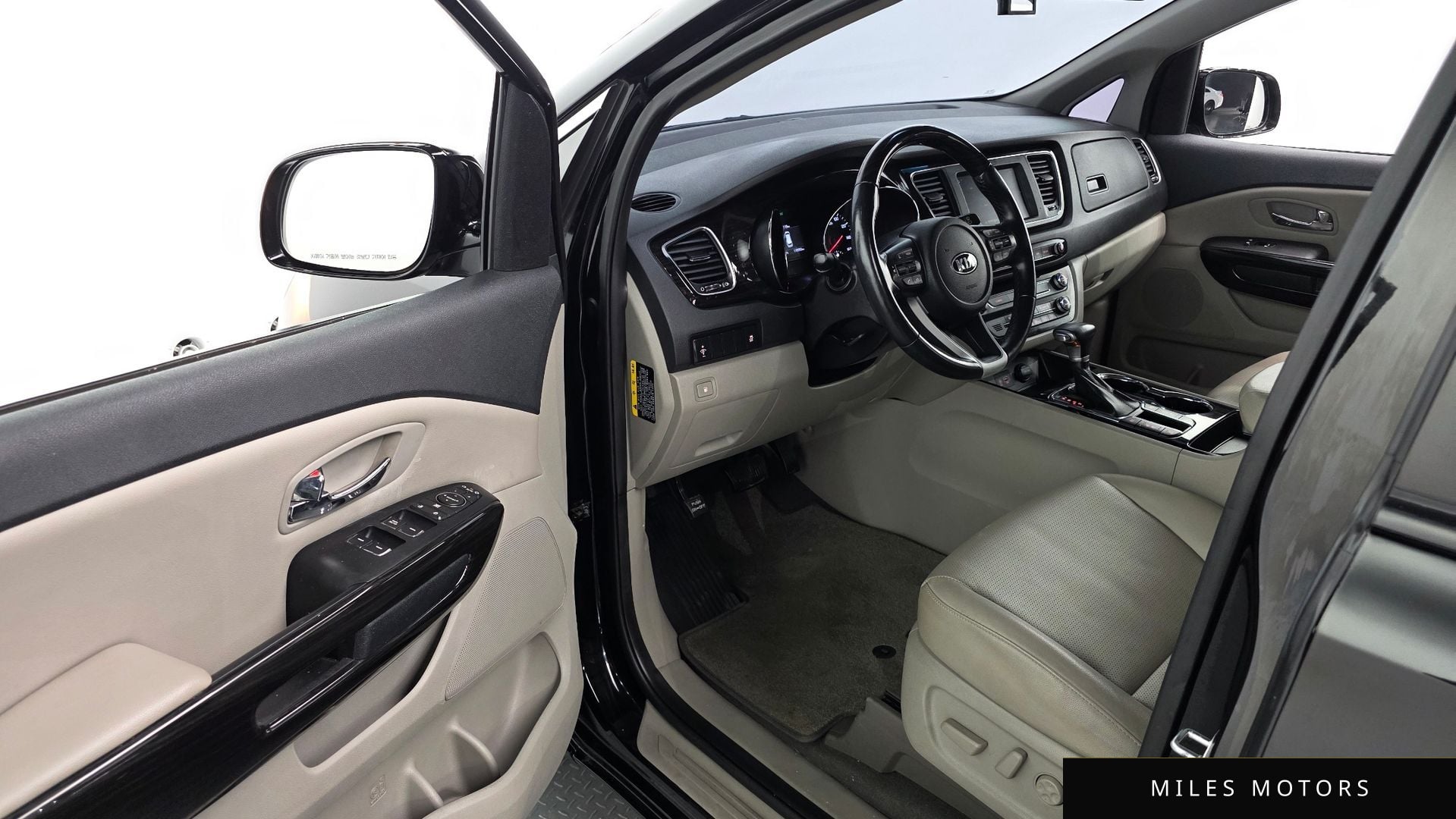 Kia Canival 2019 — миниатюра 11