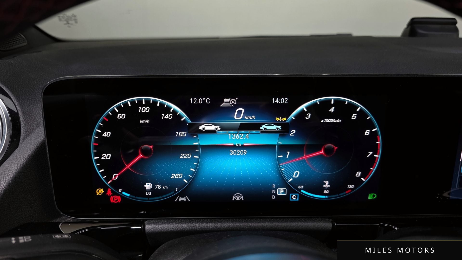 Mercedes-Benz GLA-Class H247 2022 — миниатюра 8