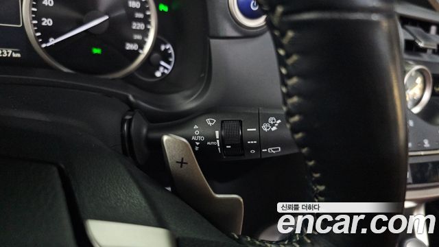 Лексус NX300h 2018 — миниатюра 21