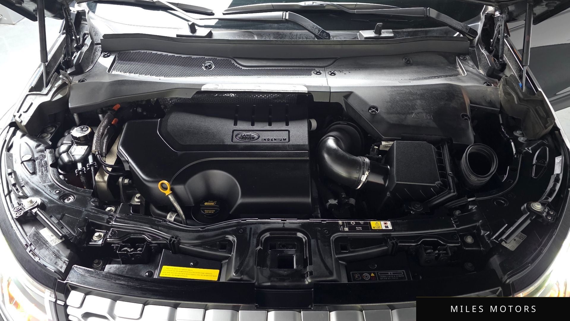 Land Rover Discovery Sport 2023 — миниатюра 6