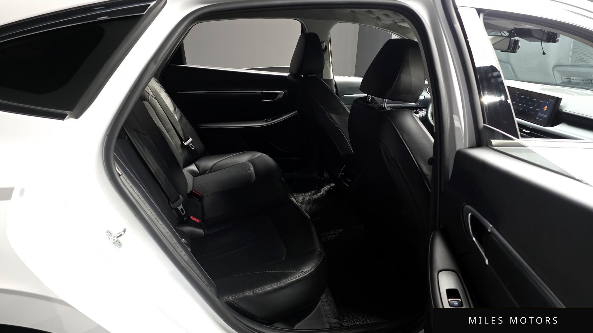Hyundai Sonata 2025 — миниатюра 12