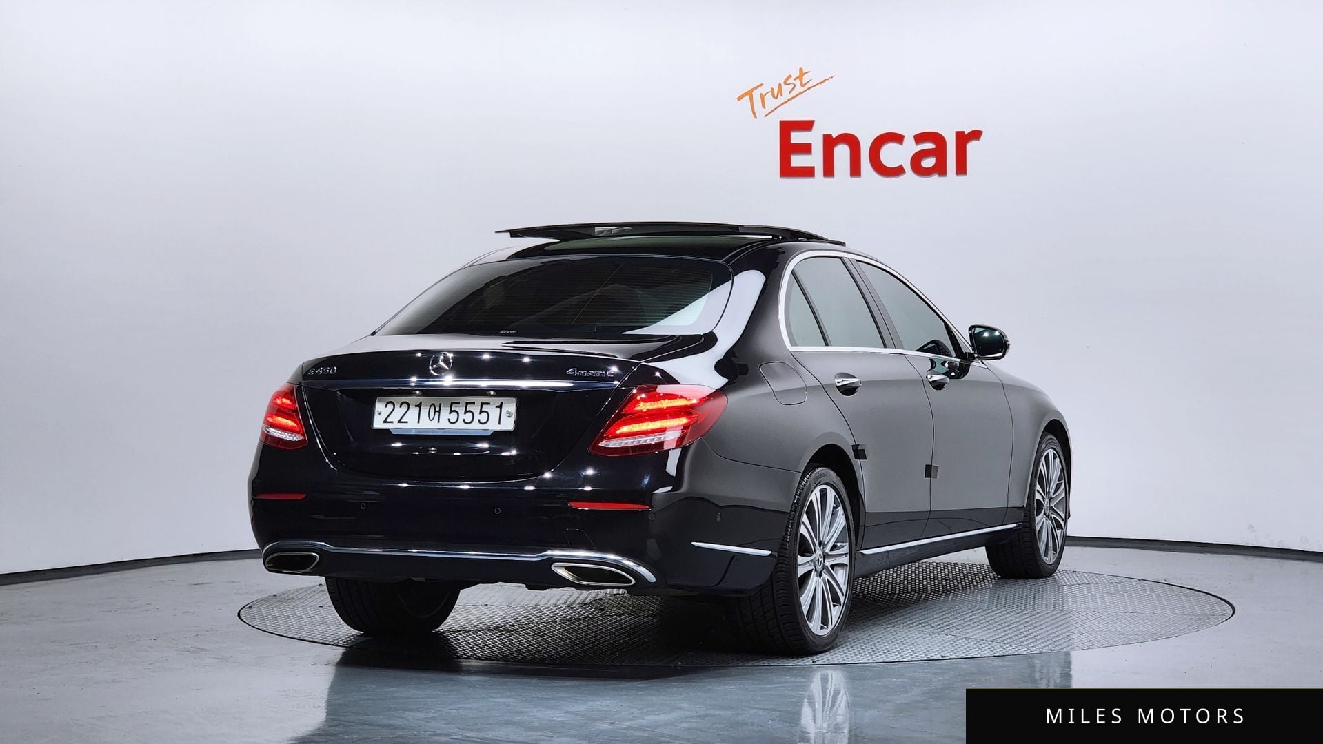 Mercedes-Benz E-Class W213 2020 — миниатюра 2