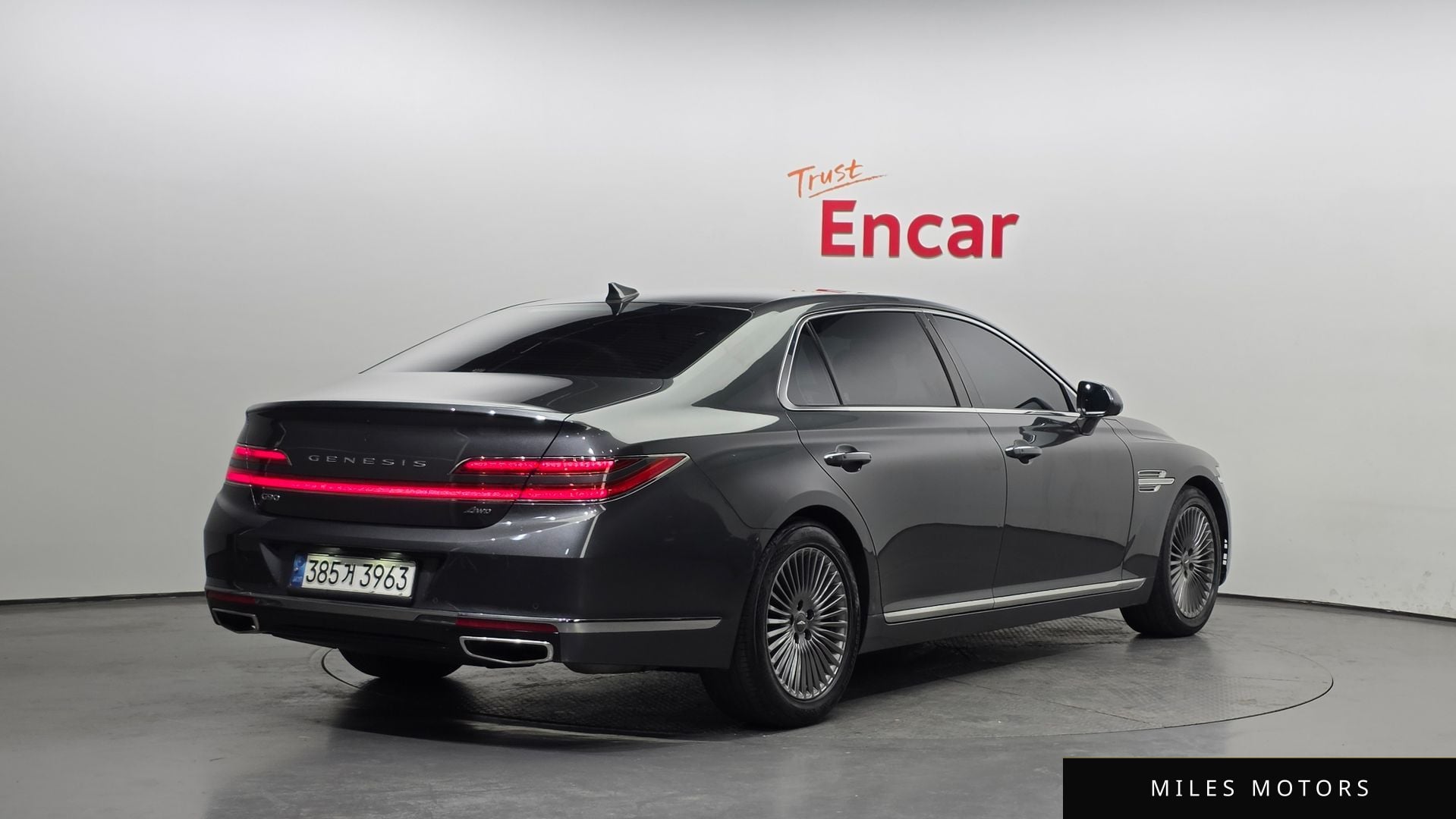 Genesis G90 2021 — миниатюра 2