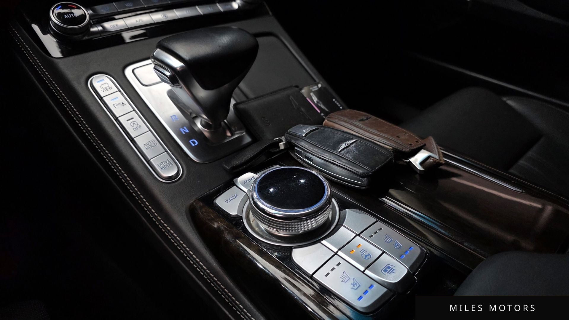 Genesis G90 2019 — миниатюра 9