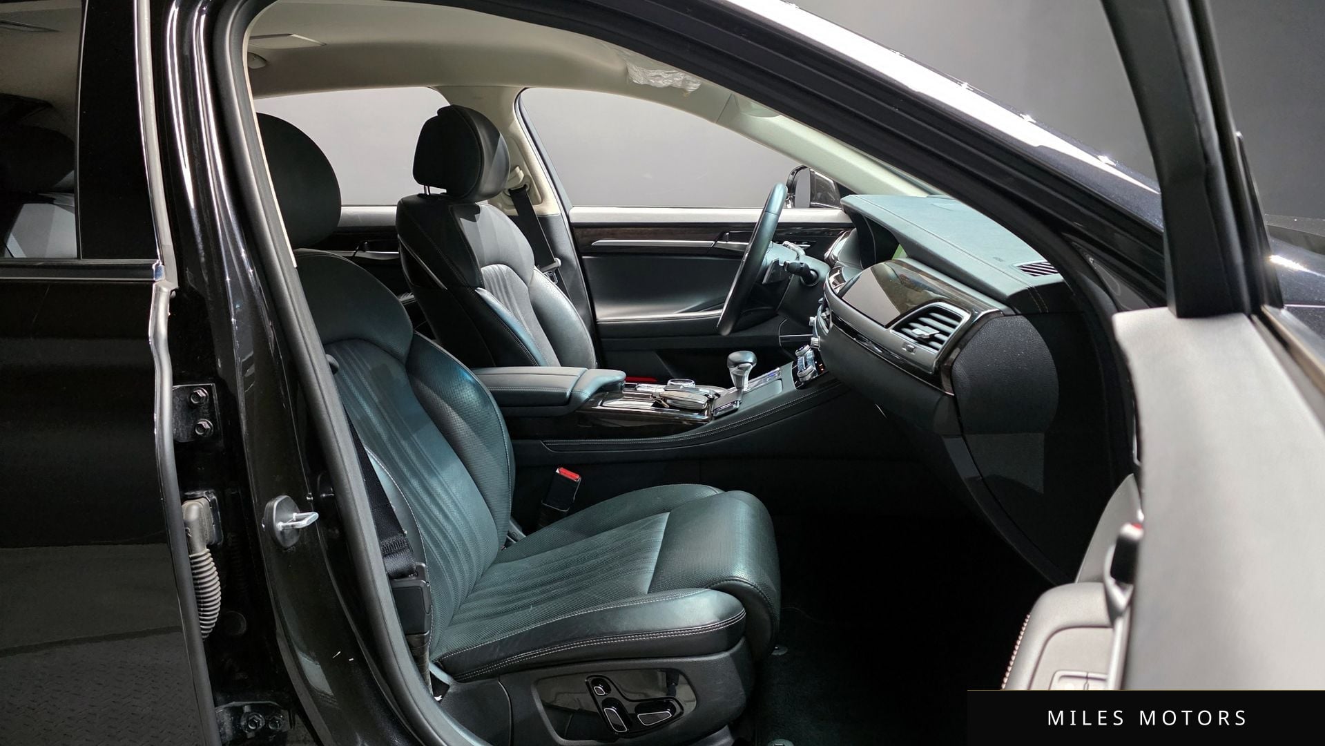 Genesis G90 2019 — миниатюра 10