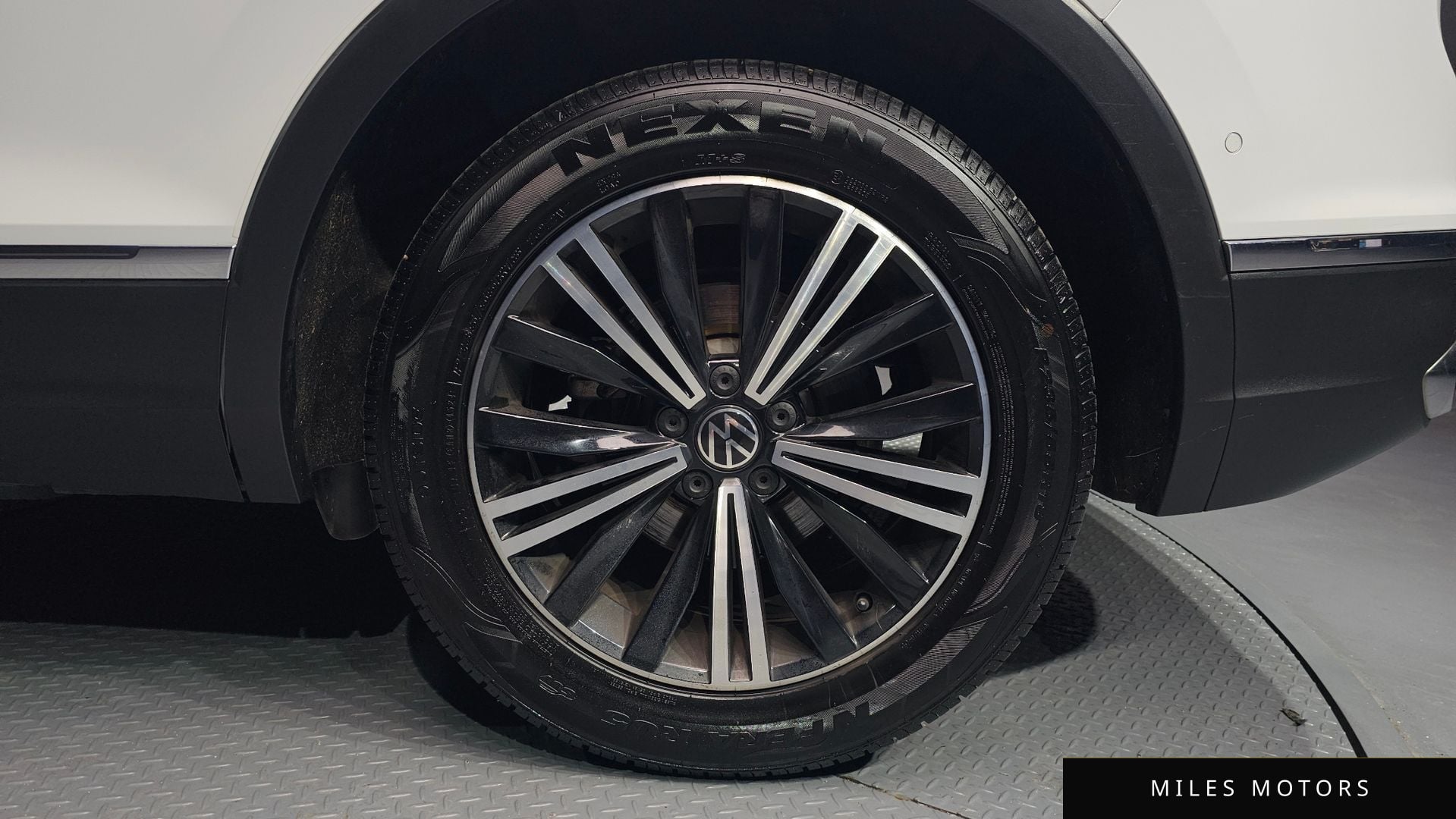 Volkswagen Tiguan 2021 — миниатюра 5