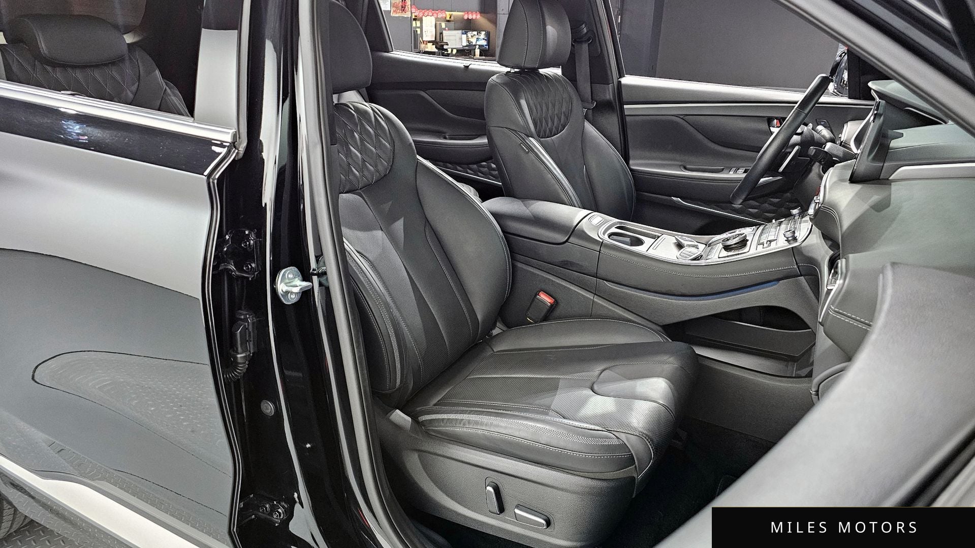 Hyundai Santafe 2023 — миниатюра 10