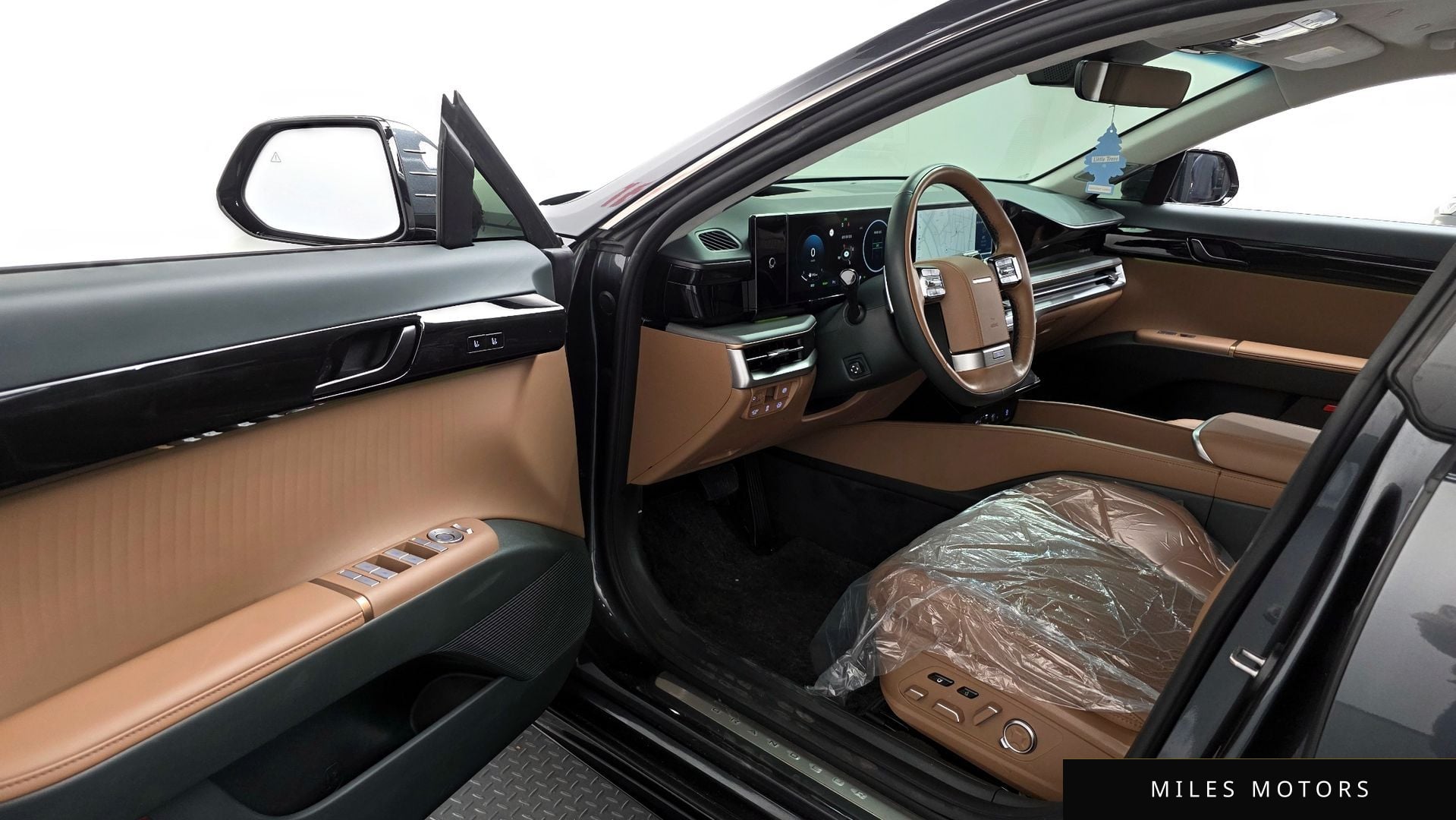 Hyundai 그랜저 하이브리드 (GN7) 2023 — миниатюра 10
