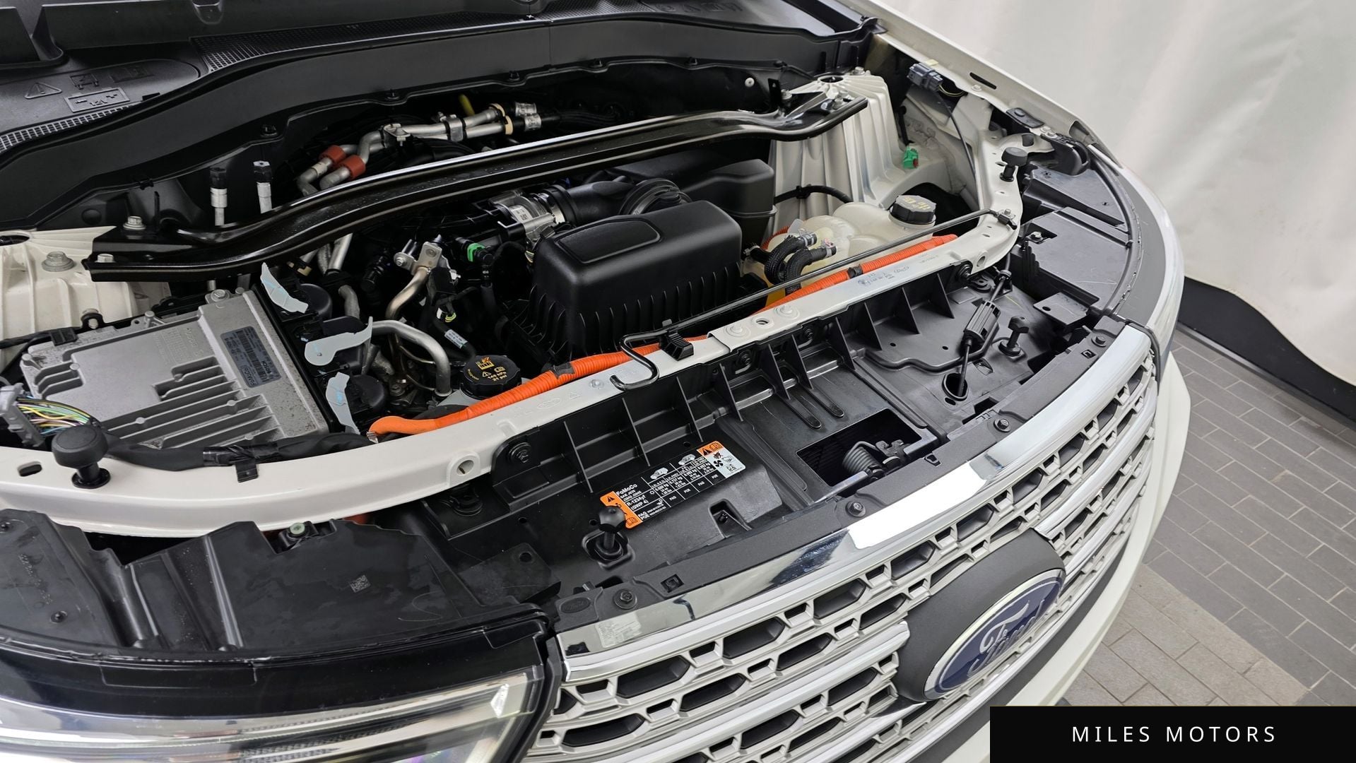 Ford 익스플로러 2022 — миниатюра 6