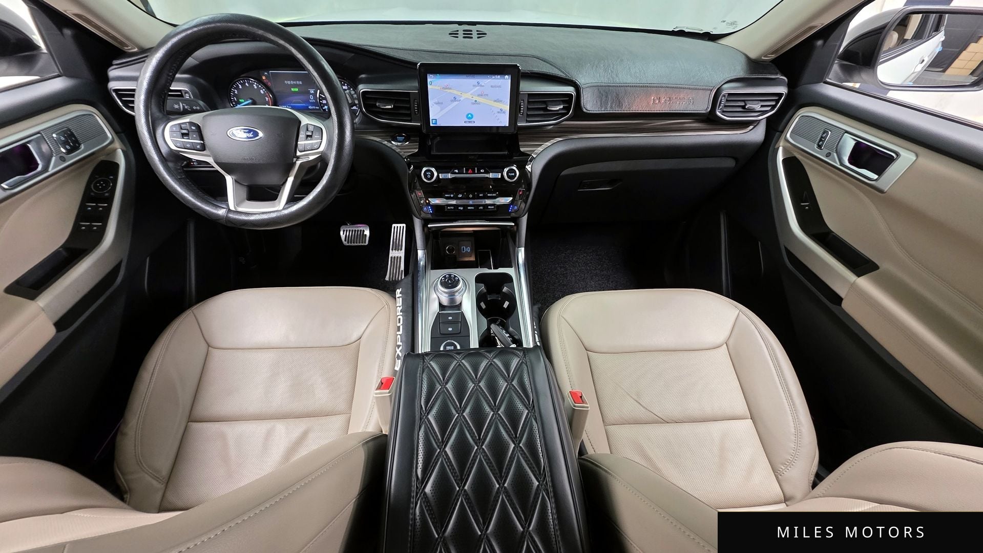 Ford 익스플로러 2022 — миниатюра 7