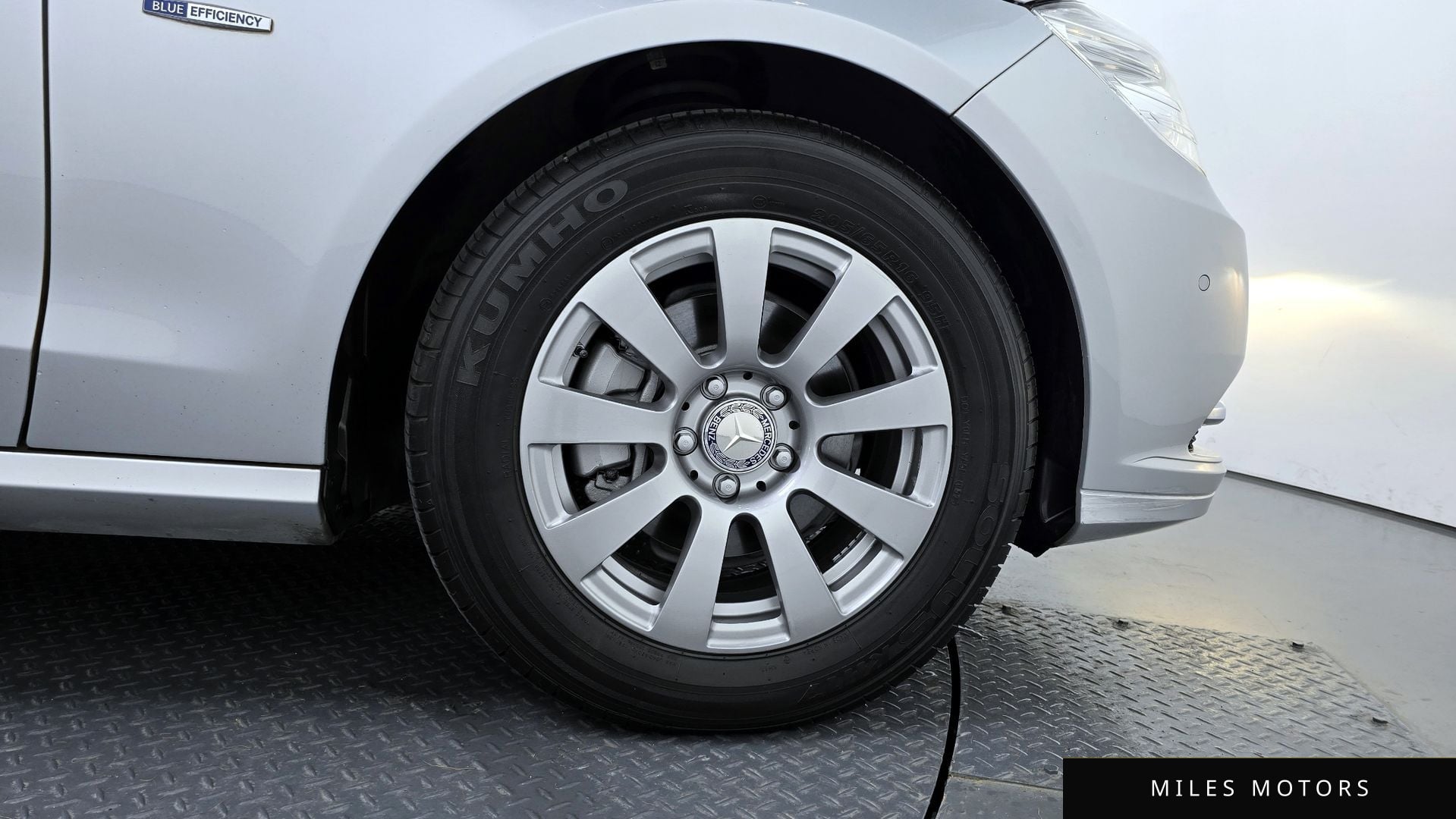 Mercedes-Benz E-Class W212 2011 — миниатюра 5