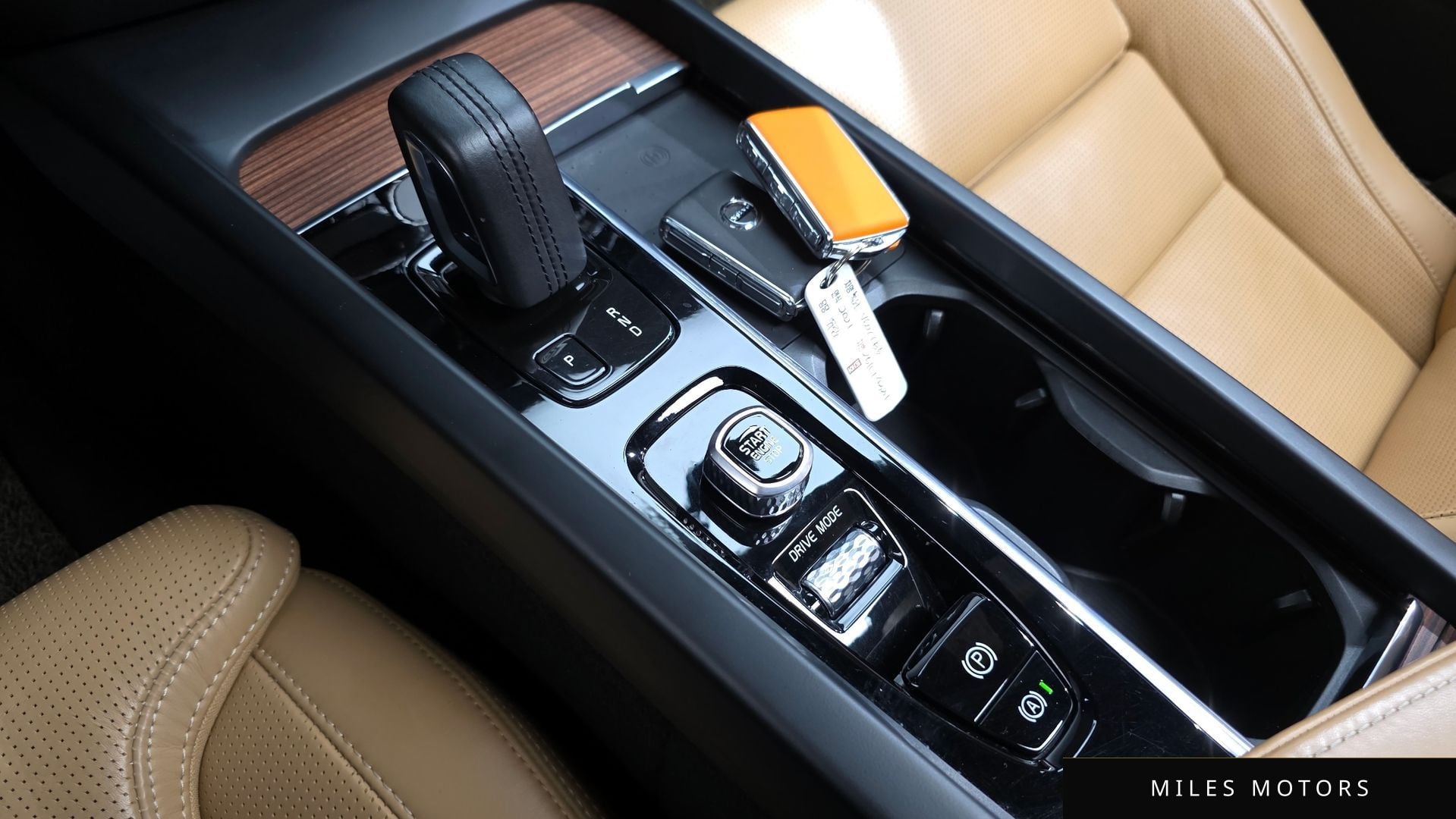 Volvo V60 2021 — миниатюра 9