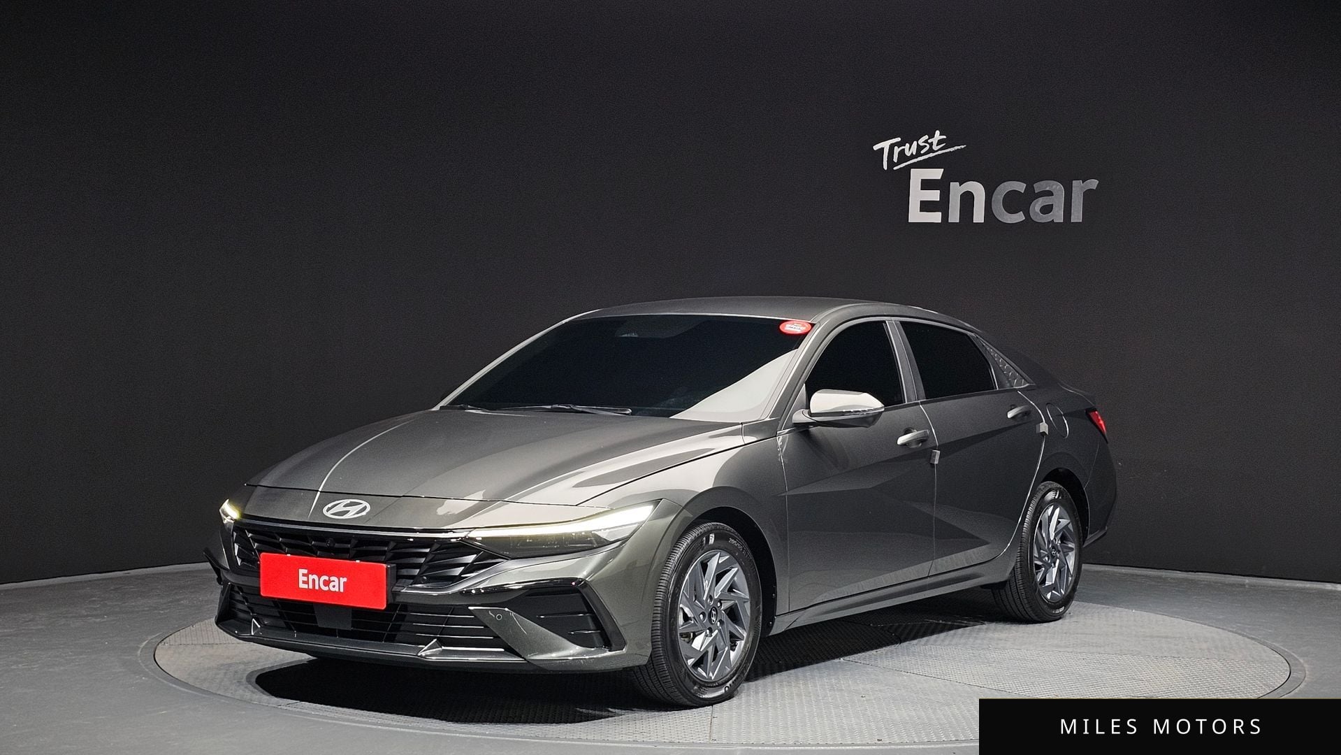 Hyundai AVANTE 2024 — фото 1 из 12