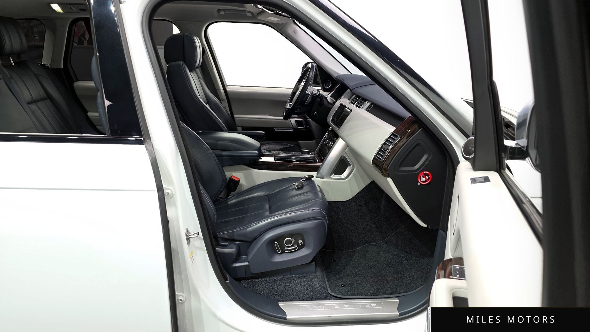 Land Rover 레인지로버 2017 — миниатюра 11