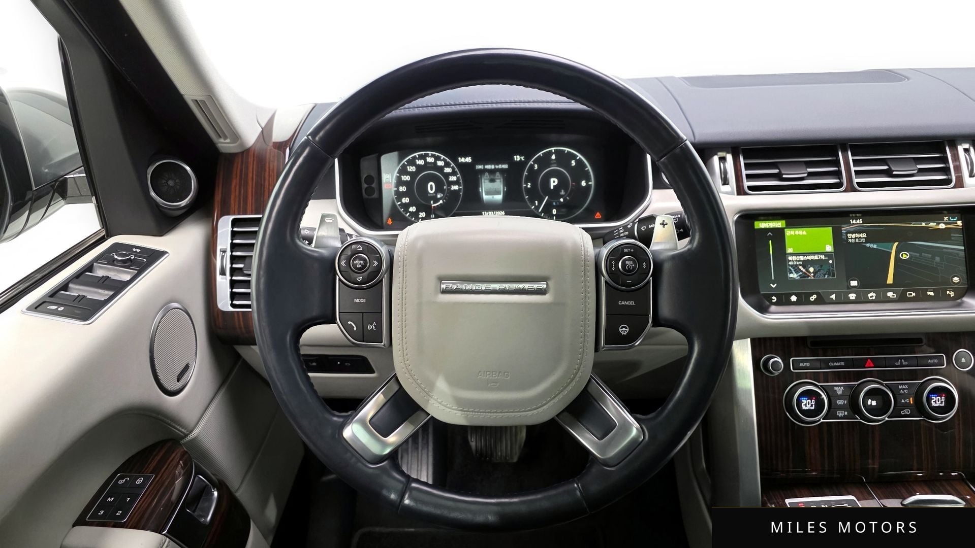 Land Rover 레인지로버 2017 — миниатюра 13