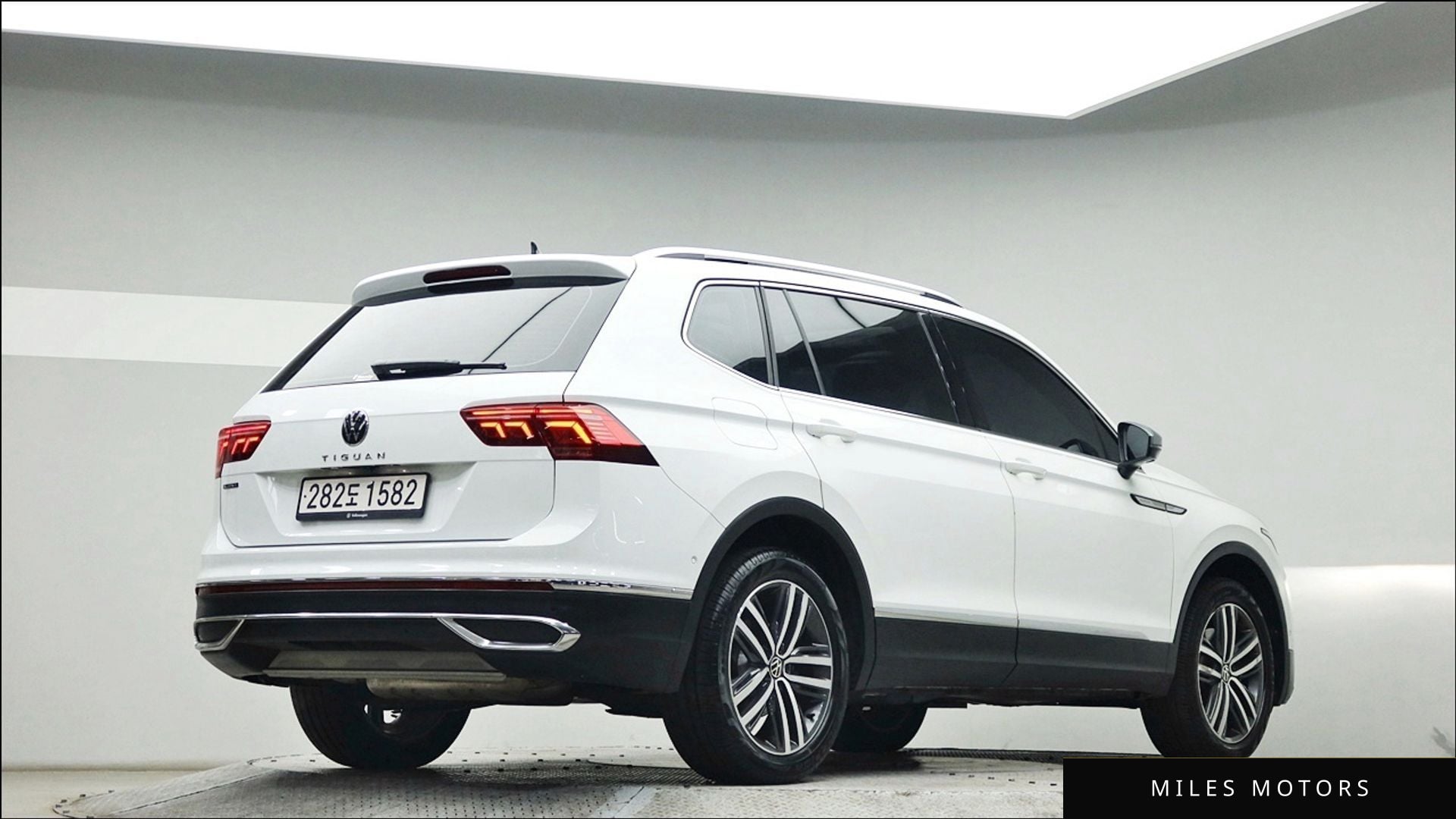 Volkswagen Tiguan 2023 — миниатюра 2