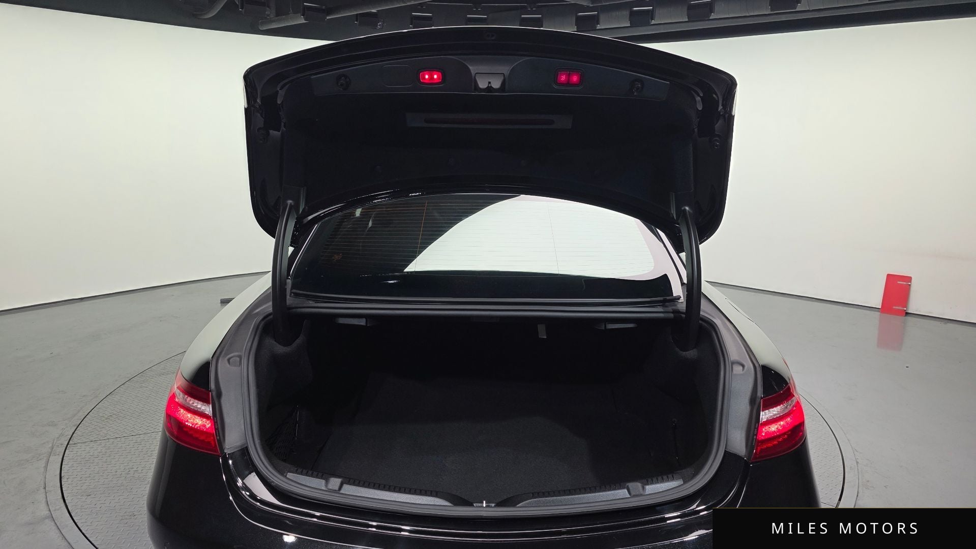 Mercedes-Benz E-클래스 W213 2019 — миниатюра 20