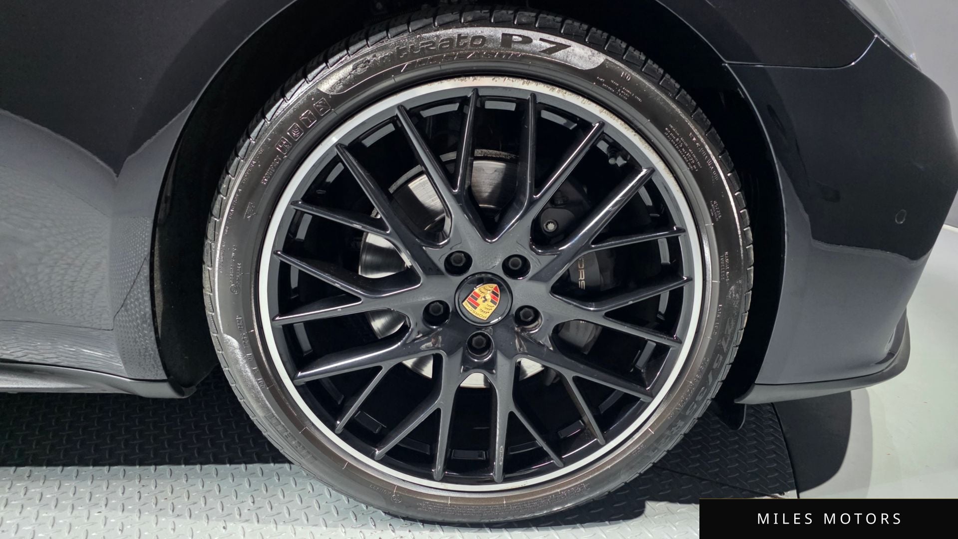 Porsche Panamera 2021 — миниатюра 5
