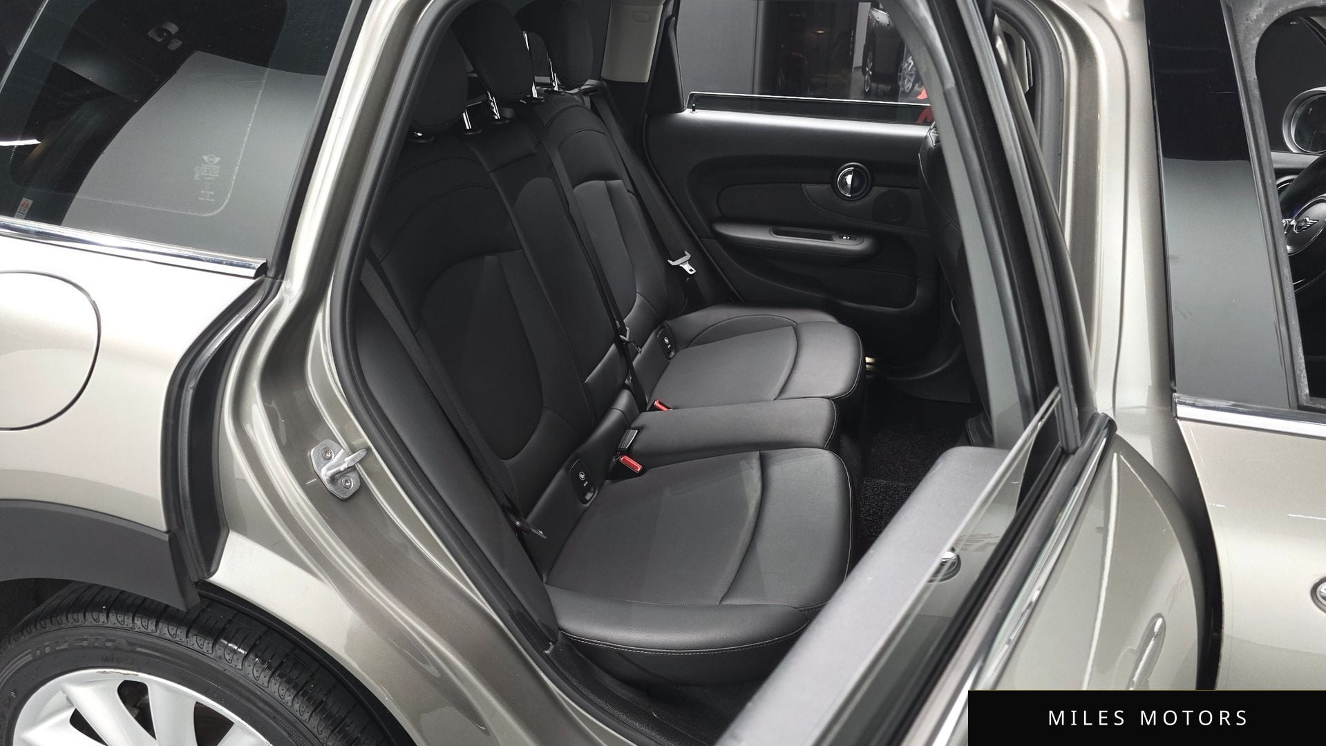 MINI Clubman 2019 — миниатюра 12