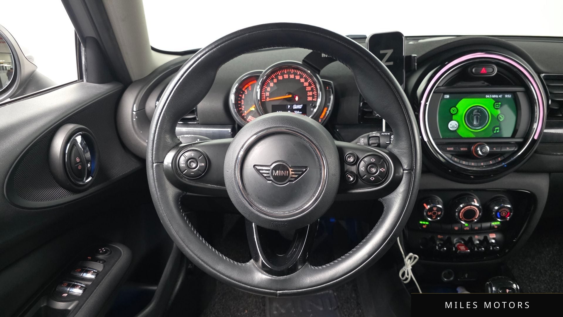 MINI Clubman 2019 — миниатюра 13