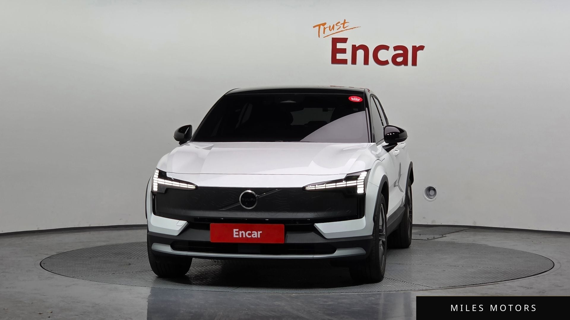 Volvo EX30 크로스 컨트리 2026 — миниатюра 3