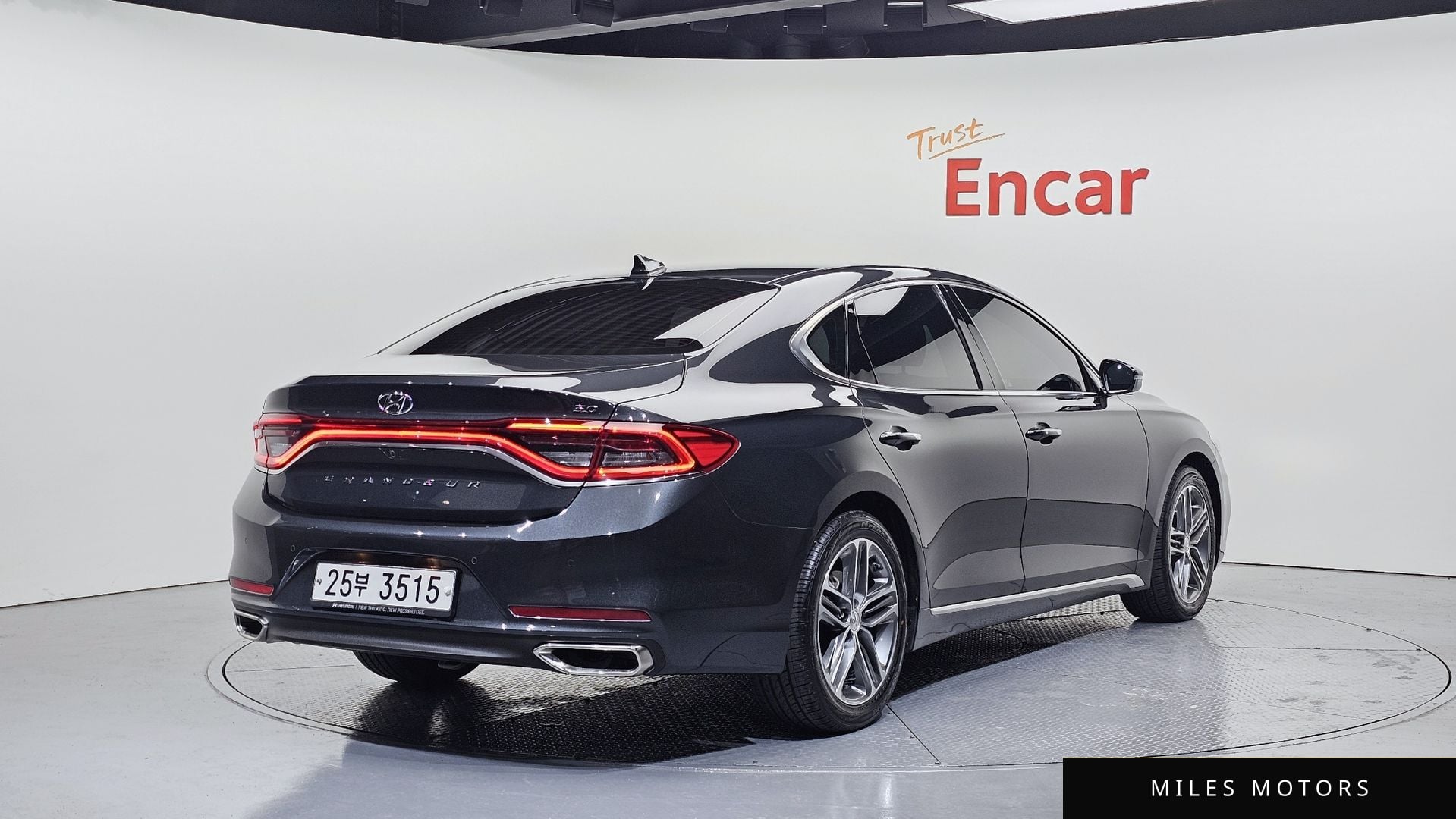 Hyundai Grandeur 2017 — миниатюра 2