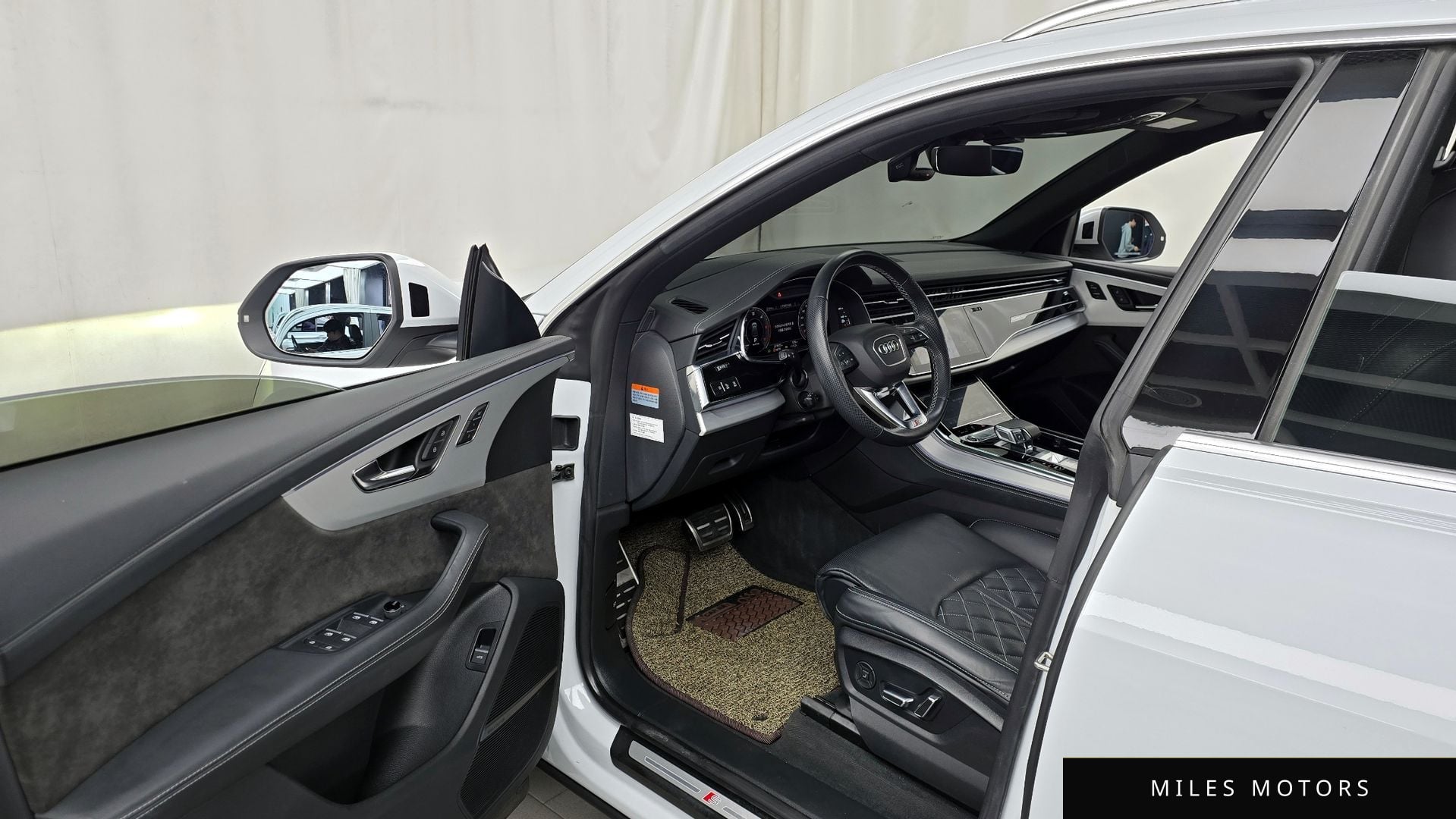 Audi Q8 (4M) 2022 — миниатюра 10