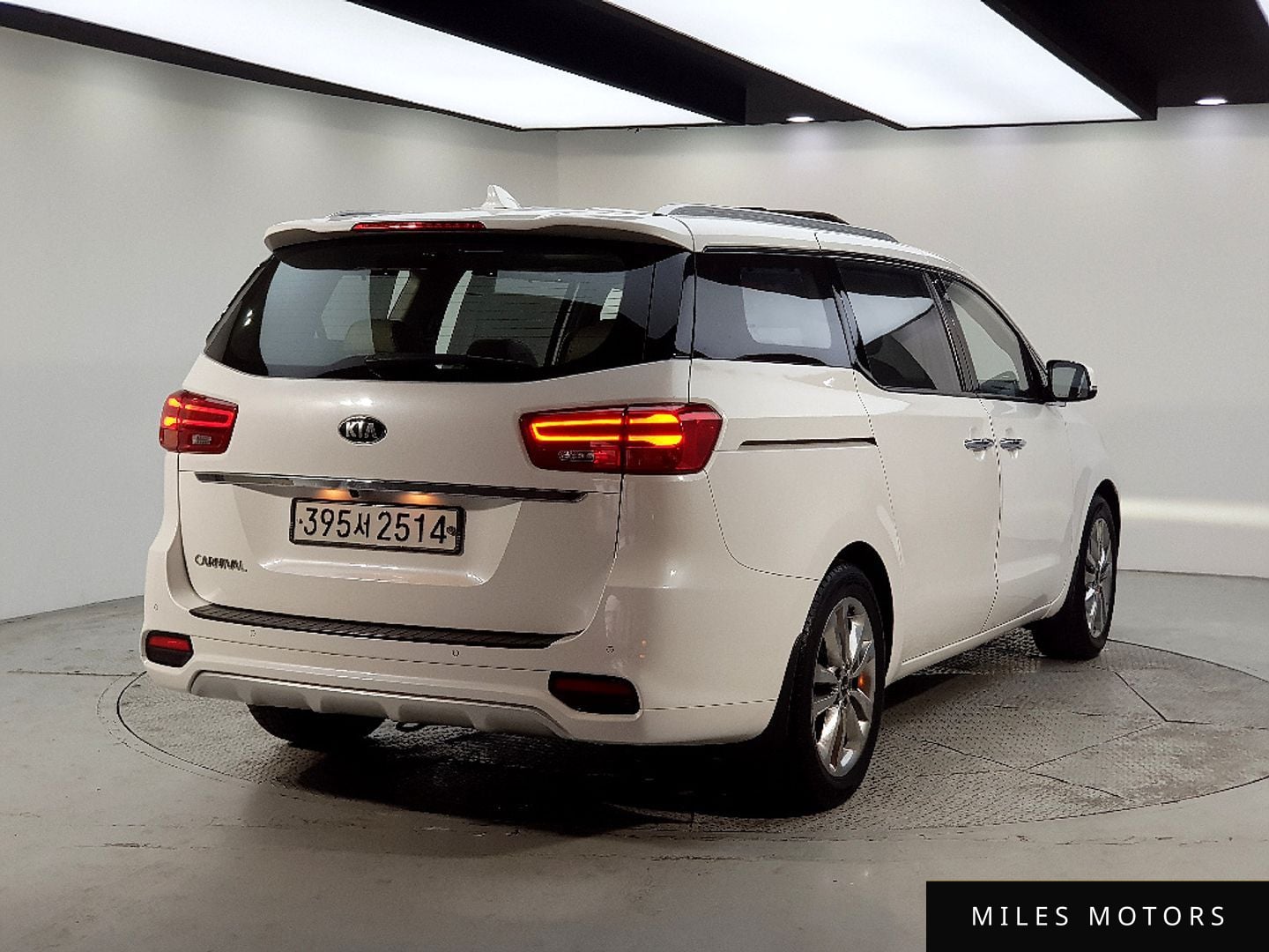 Kia Canival 2020 — миниатюра 2
