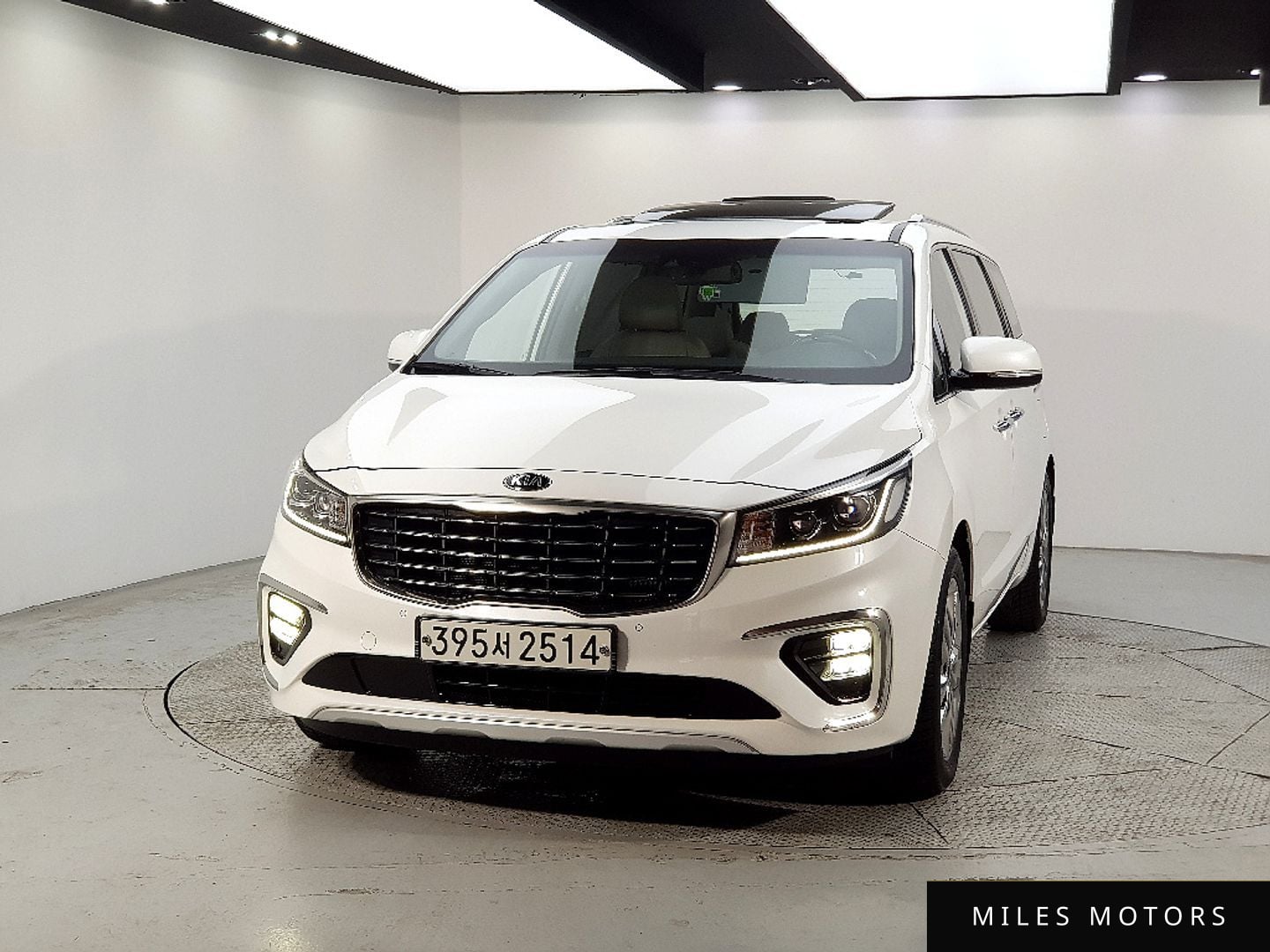 Kia Canival 2020 — миниатюра 3