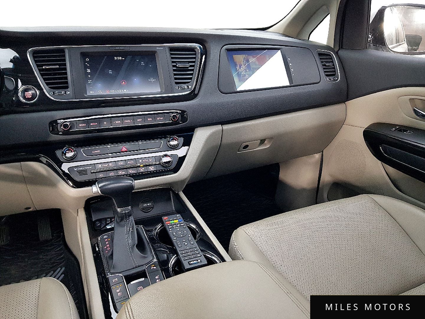 Kia Canival 2020 — миниатюра 9