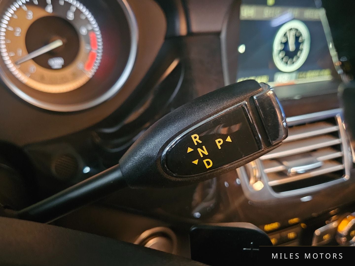 Mercedes-Benz CLS-Class W218 2012 — миниатюра 9