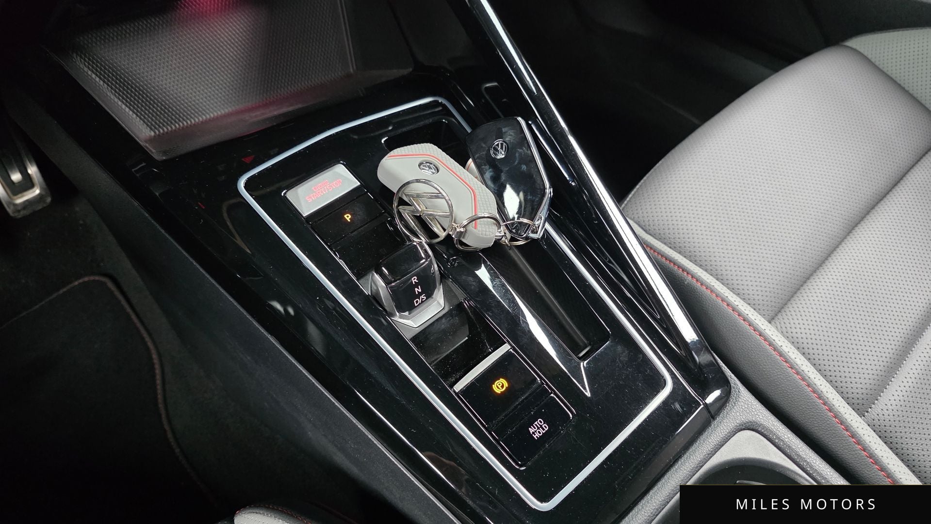 Volkswagen Golf 2024 — миниатюра 9