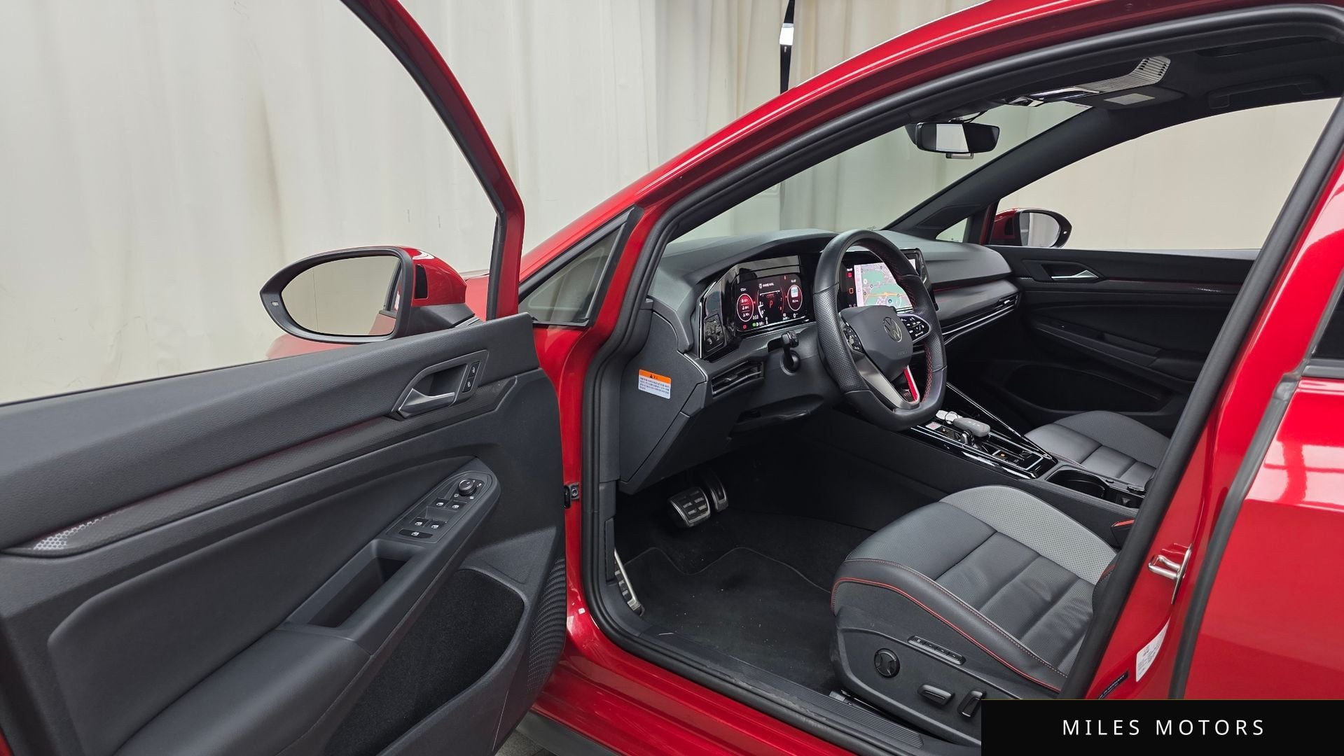 Volkswagen Golf 2024 — миниатюра 10