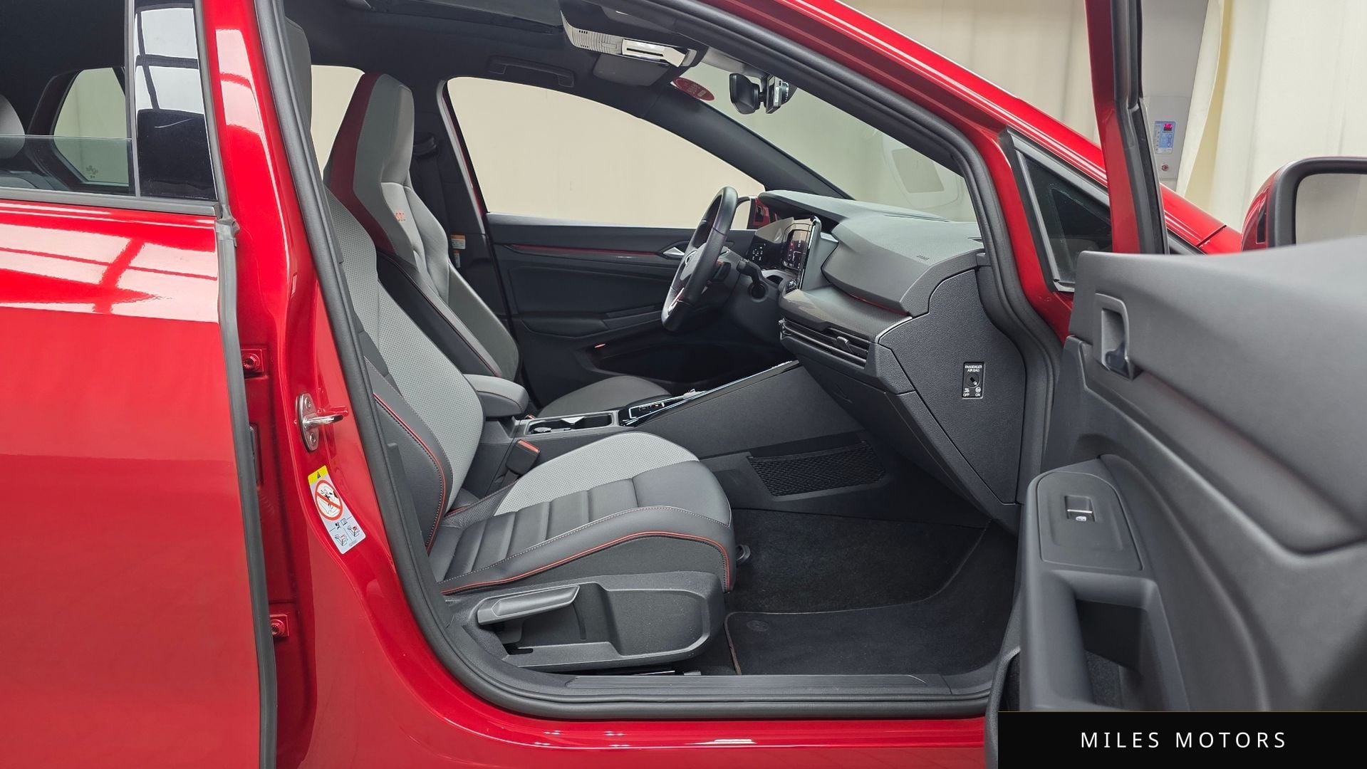 Volkswagen Golf 2024 — миниатюра 11