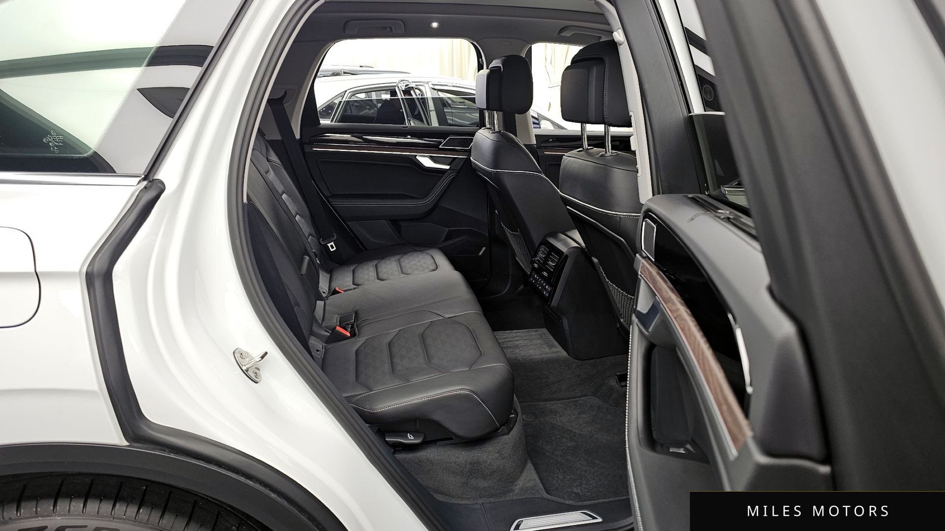 Volkswagen Touareg 2026 — миниатюра 12