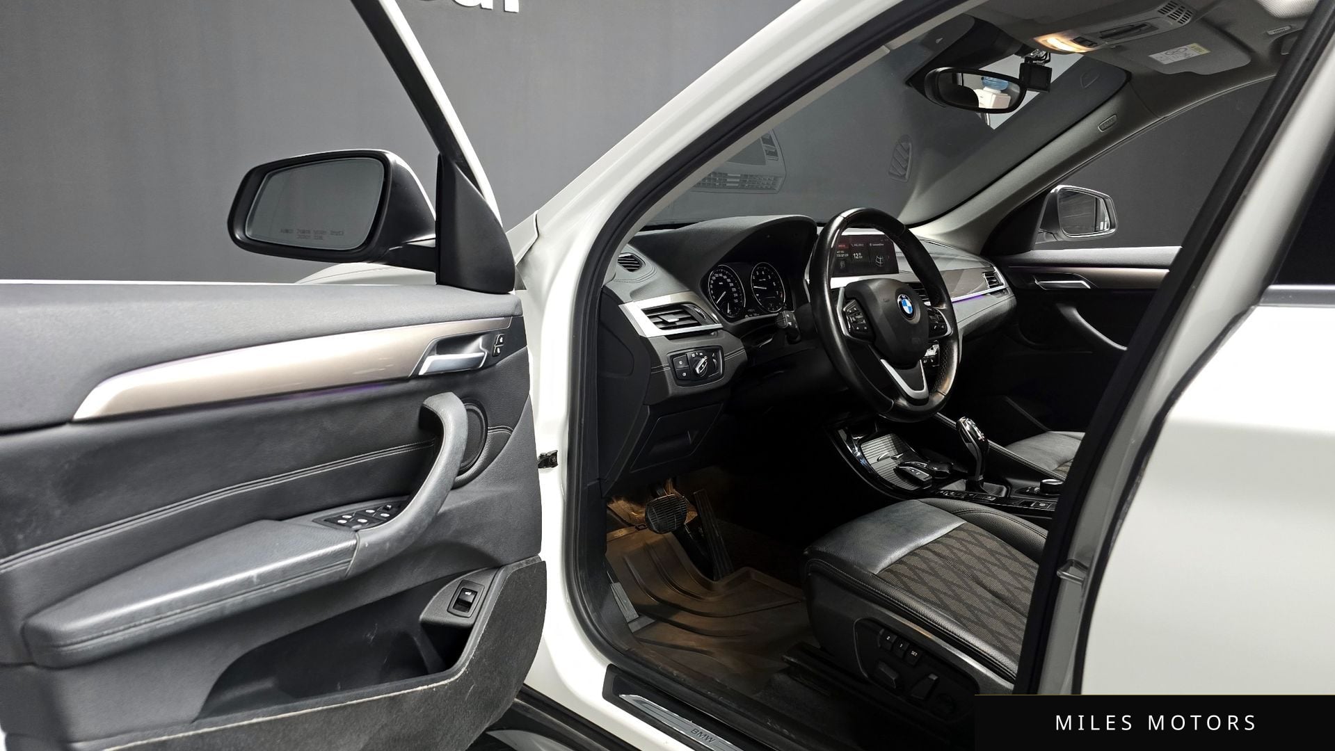 BMW X1 (F48) 2021 — миниатюра 11