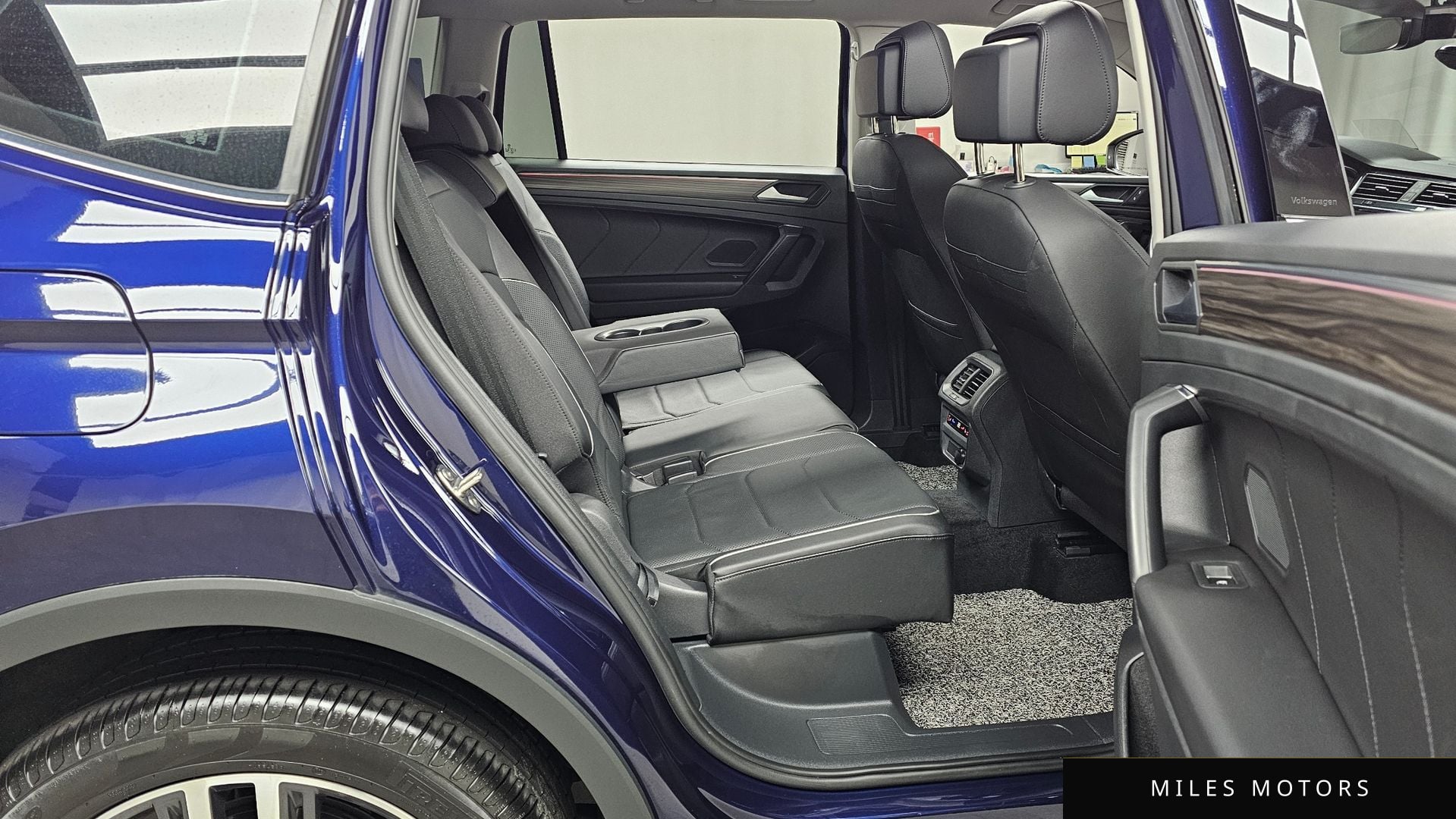 Volkswagen Tiguan 2023 — миниатюра 12