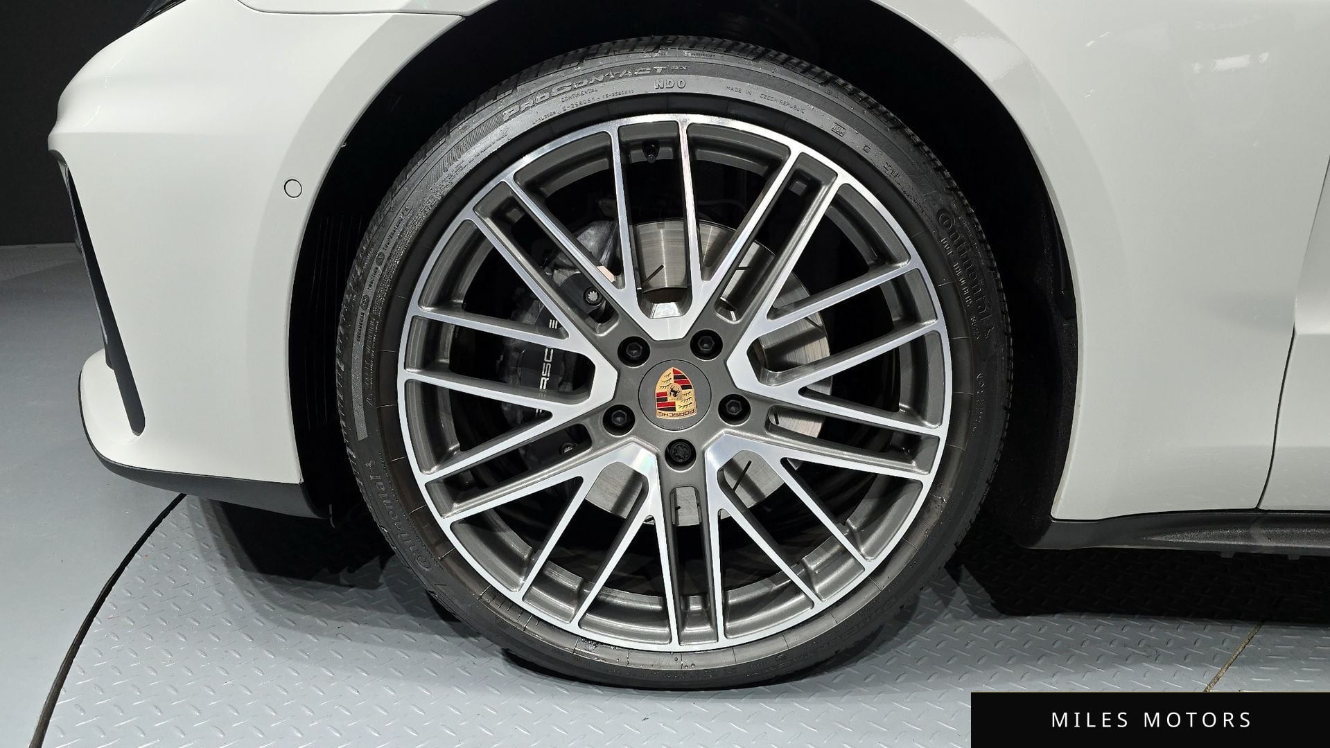 Porsche 파나메라 (976) 2025 — миниатюра 5