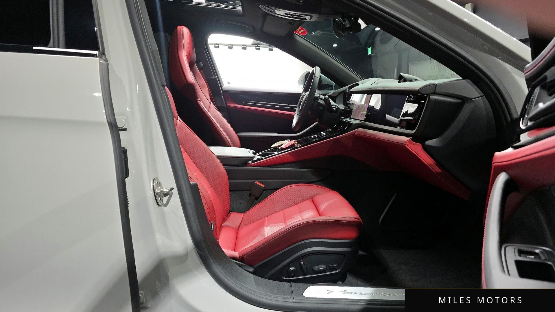 Porsche 파나메라 (976) 2025 — миниатюра 11