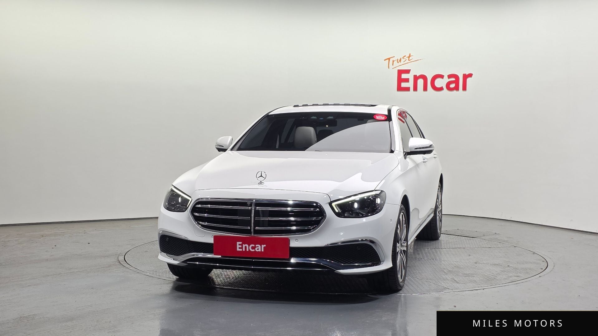 Mercedes-Benz E-클래스 W213 2023 — миниатюра 3