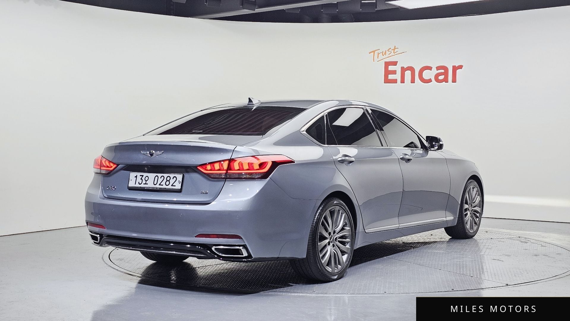 Genesis G80 2017 — миниатюра 2