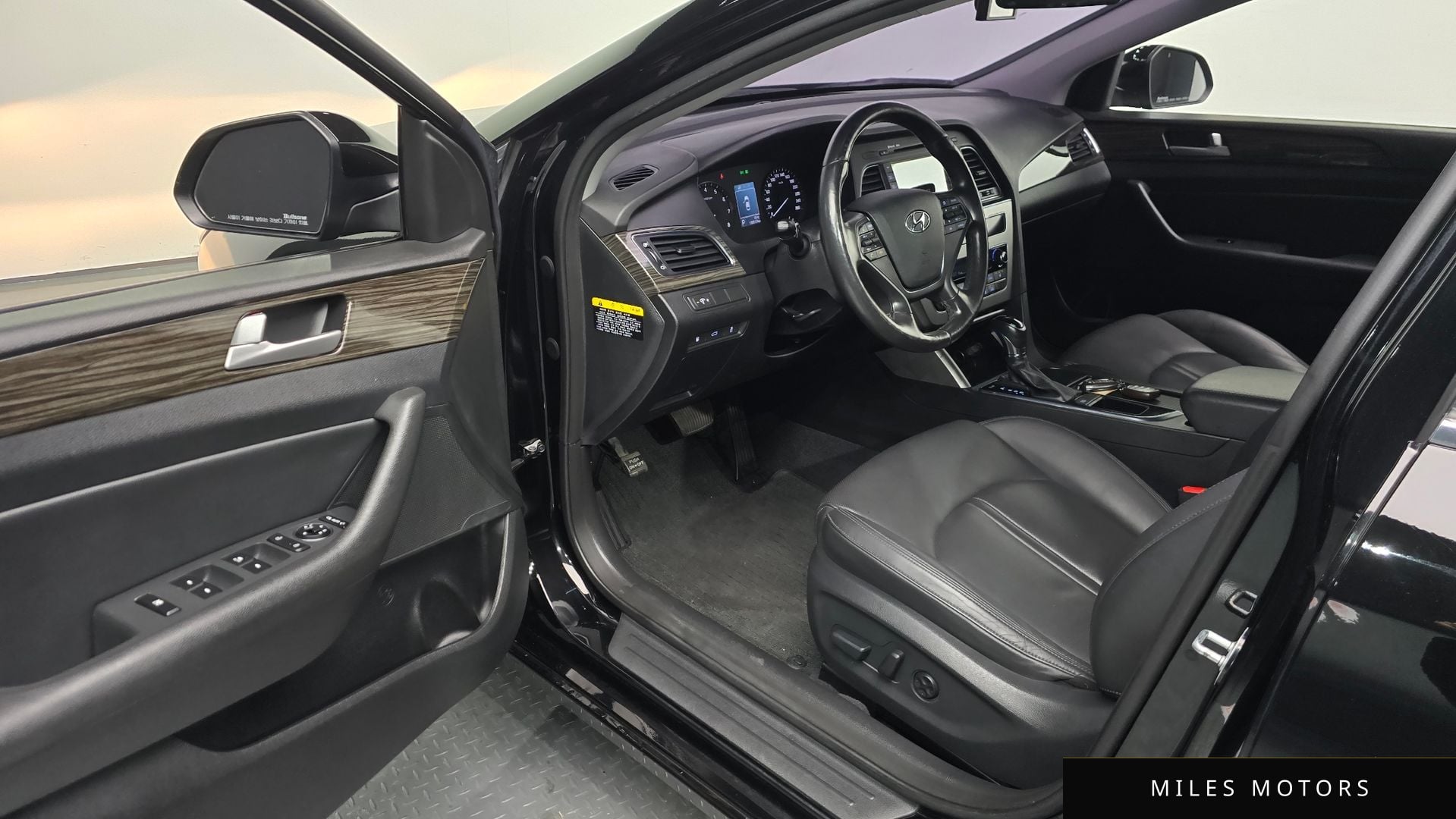Hyundai Sonata 2015 — миниатюра 11