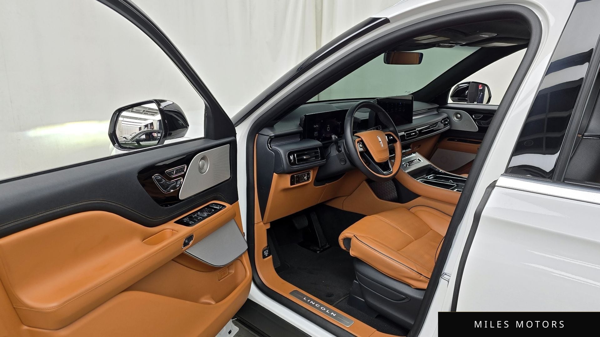 Lincoln 에비에이터 2025 — миниатюра 9