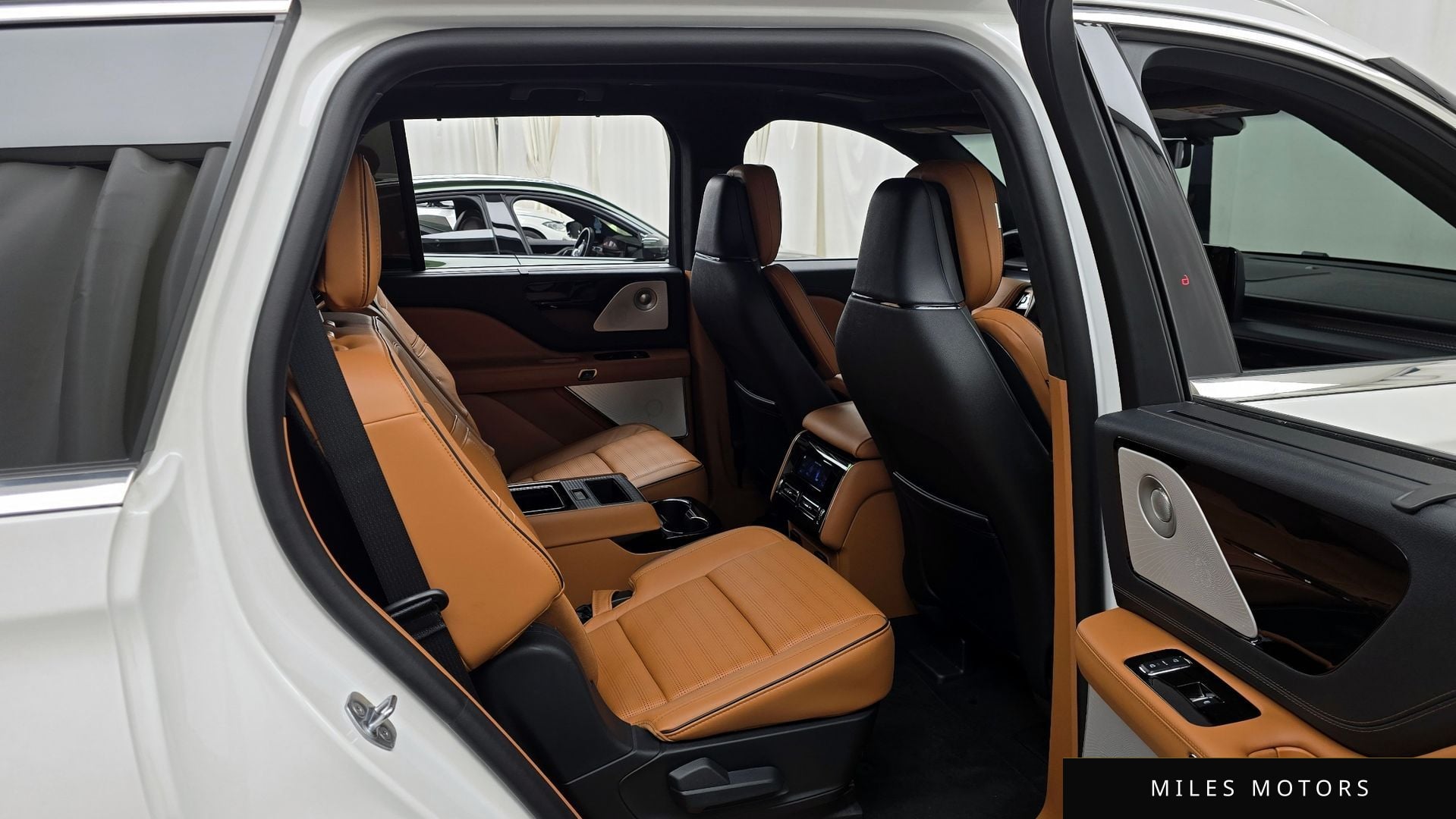 Lincoln 에비에이터 2025 — миниатюра 12