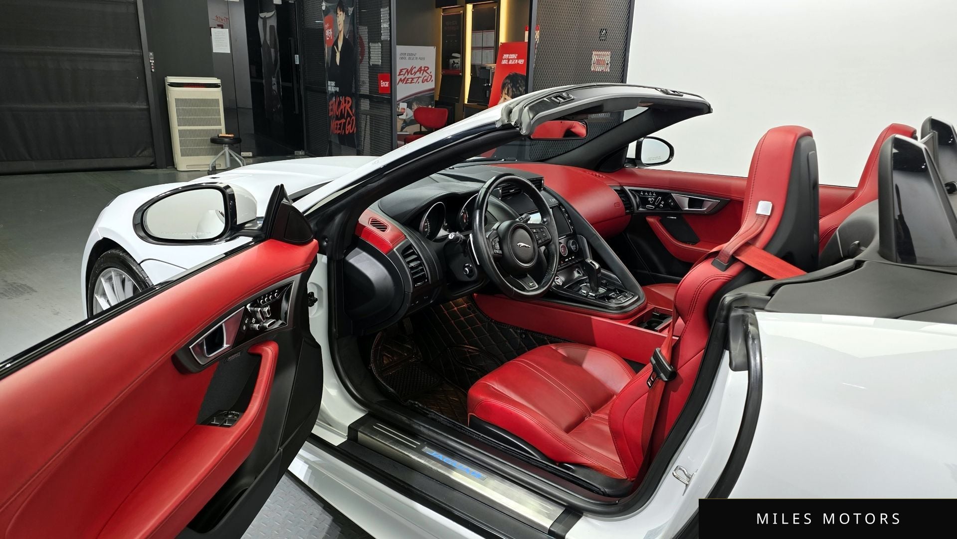 Jaguar F-TYPE 2016 — миниатюра 10